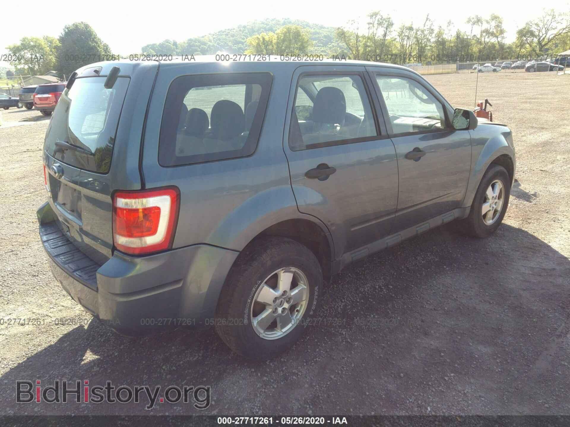 2011 FORD ESCAPE - VIN: 1FMCU0C74BKB57303 - Фото 4