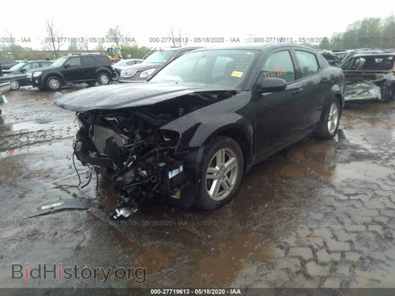 2011 Dodge AVENGER (VIN 1B3BD1FB3BN577155) — фото 2 из 11