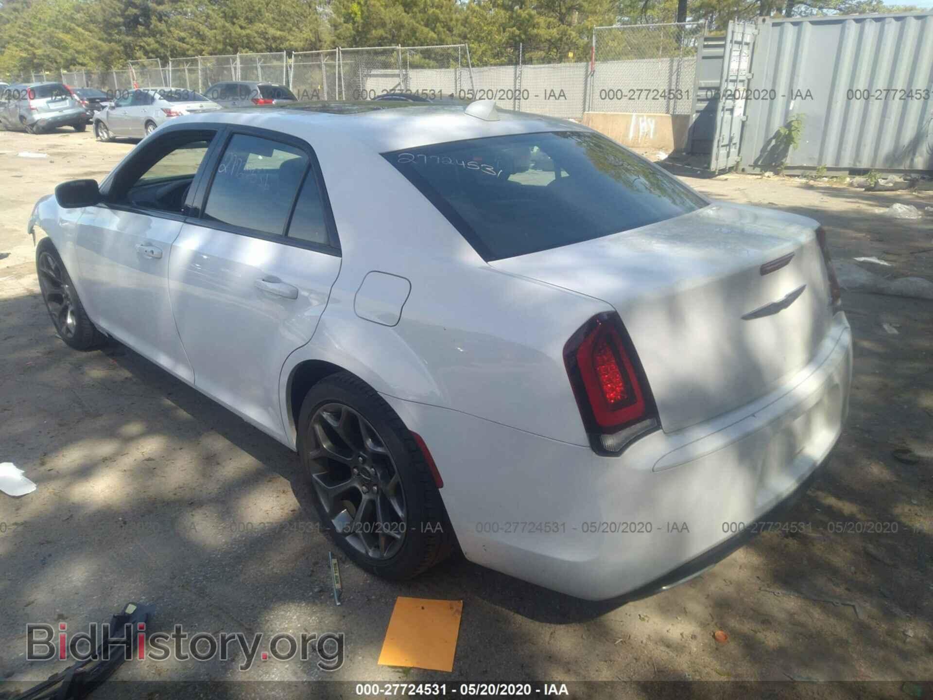 2016 CHRYSLER 300 - VIN: 2C3CCABG0GH116748 - Фото 3