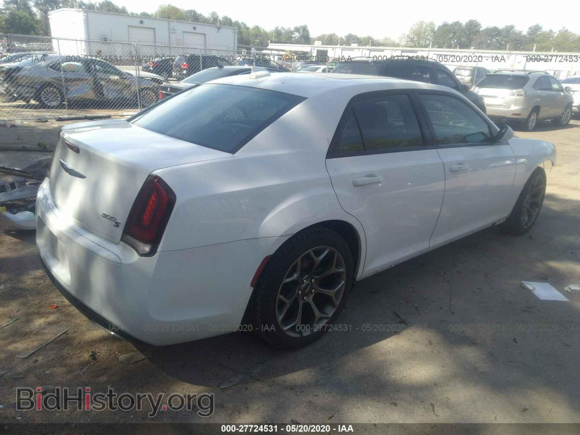 2016 CHRYSLER 300 - VIN: 2C3CCABG0GH116748 - Фото 4