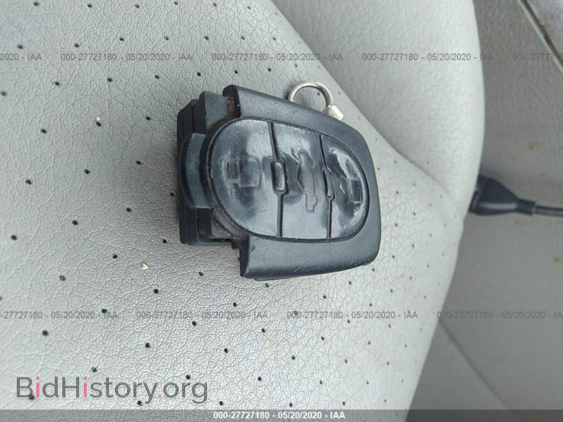 2002 AUDI A4 - VIN: WAULC68E82A314335 - Фото 11