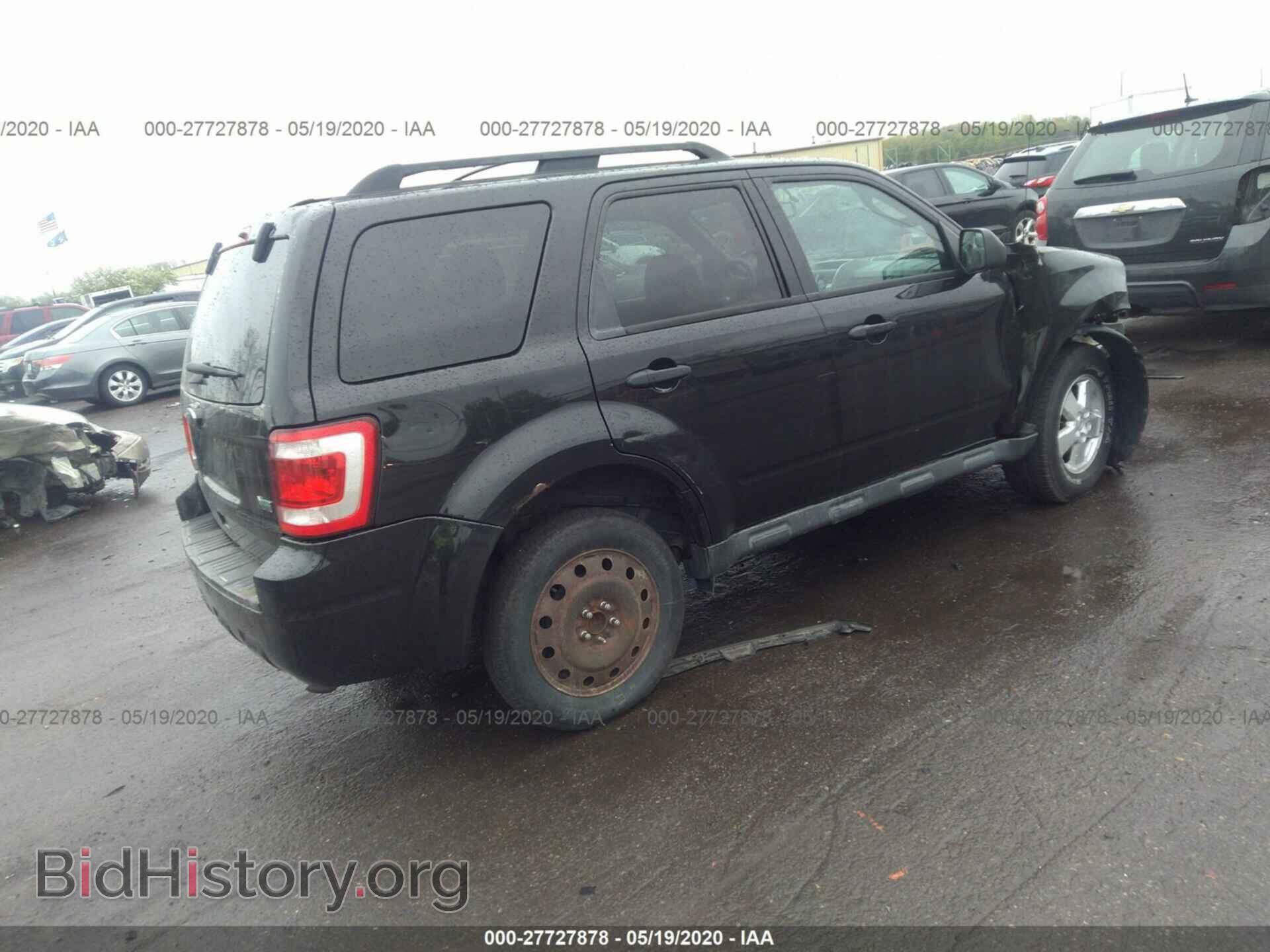 2011 FORD ESCAPE - VIN: 1FMCU0DG7BKB31504 - Фото 4