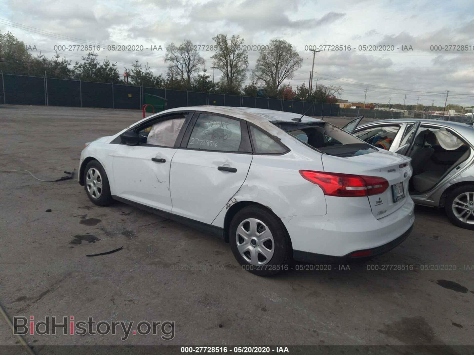 2018 FORD FOCUS - VIN: 1FADP3E2XJL311031 - Фото 3