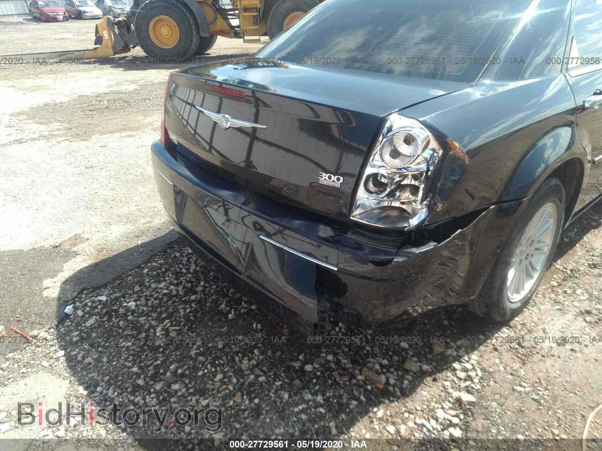2010 CHRYSLER 300 - VIN: 2C3CA5CV3AH102201 - Фото 6