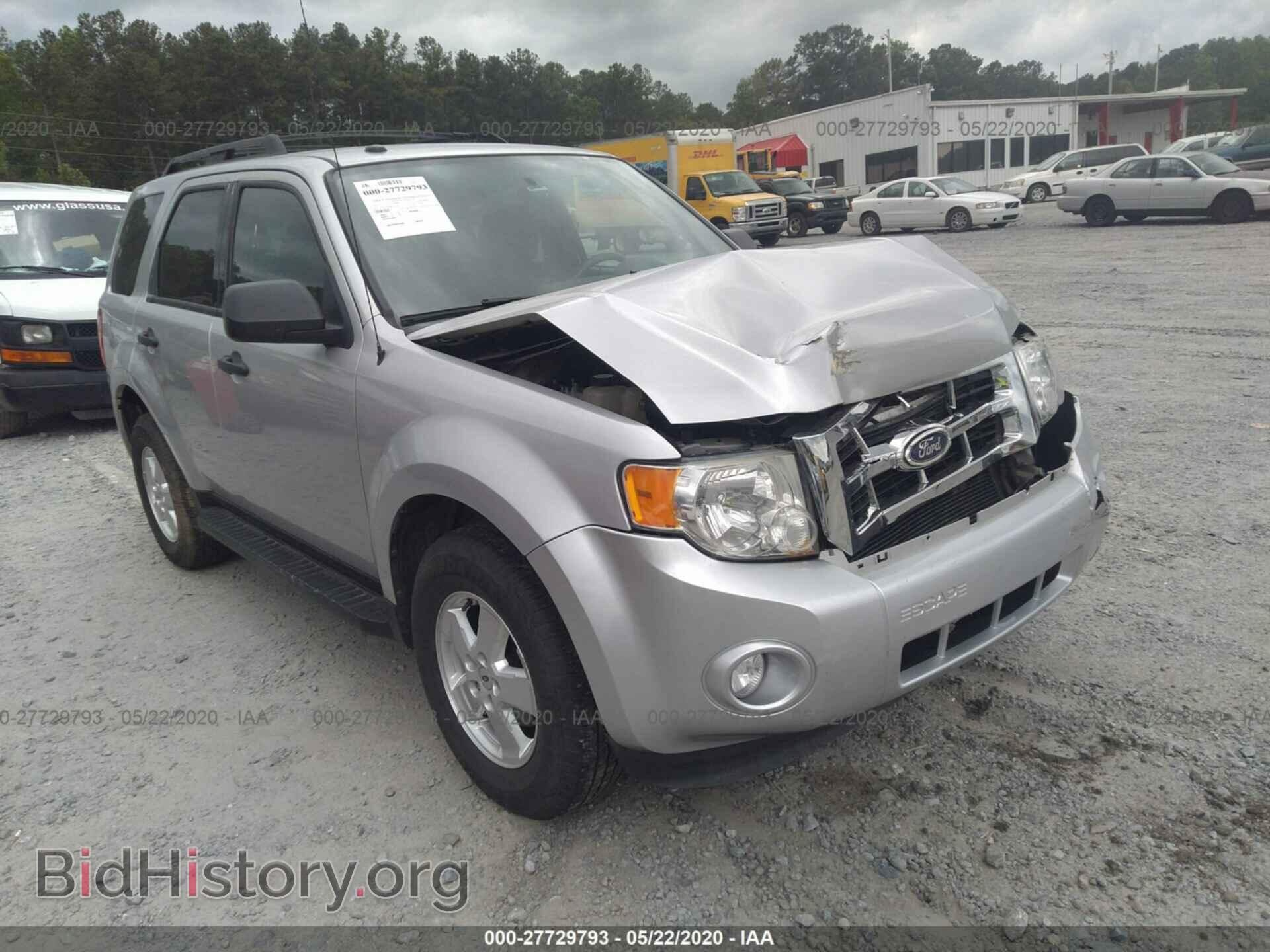 Фотография 1FMCU0D78BKA87626 - FORD ESCAPE 2011