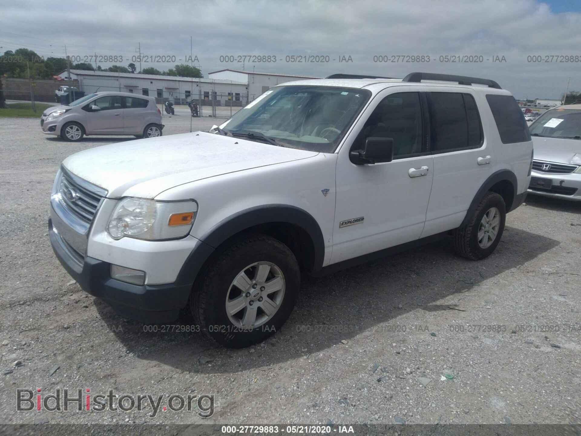 2007 FORD EXPLORER - VIN: 1FMEU63867UB25064 - Фото 2
