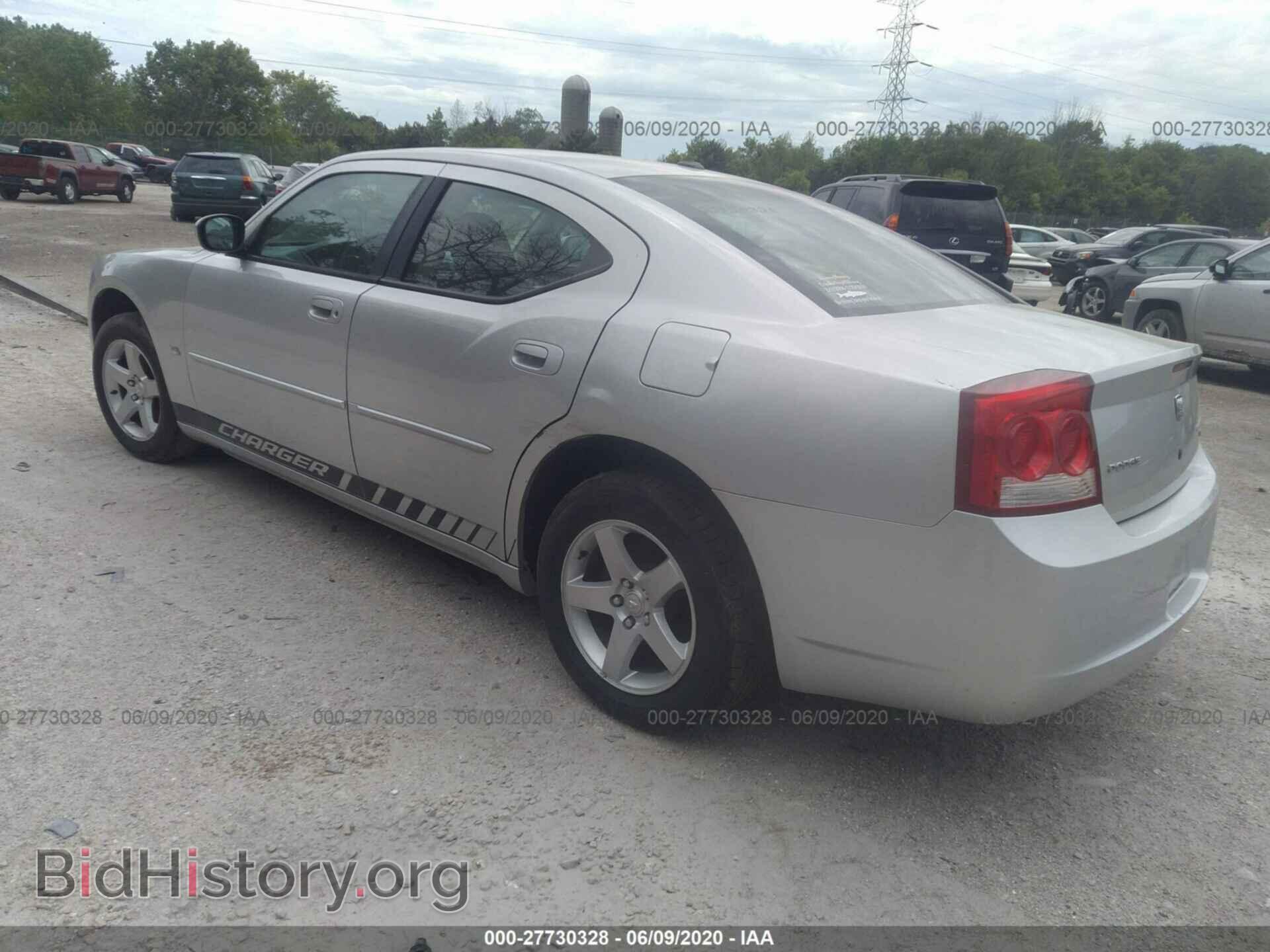 2010 DODGE CHARGER - VIN: 2B3CA3CV7AH244987 - Фото 3