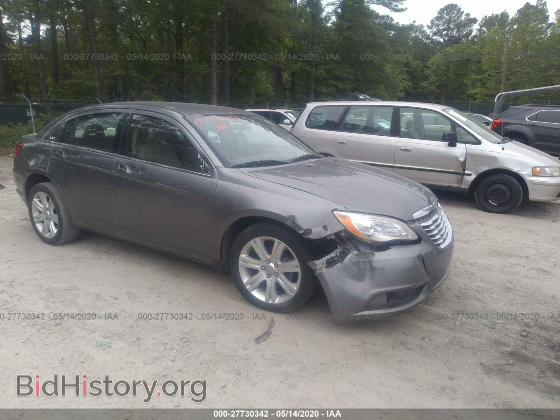 Фотография 1C3CCBAB2DN762064 - CHRYSLER 200 2013