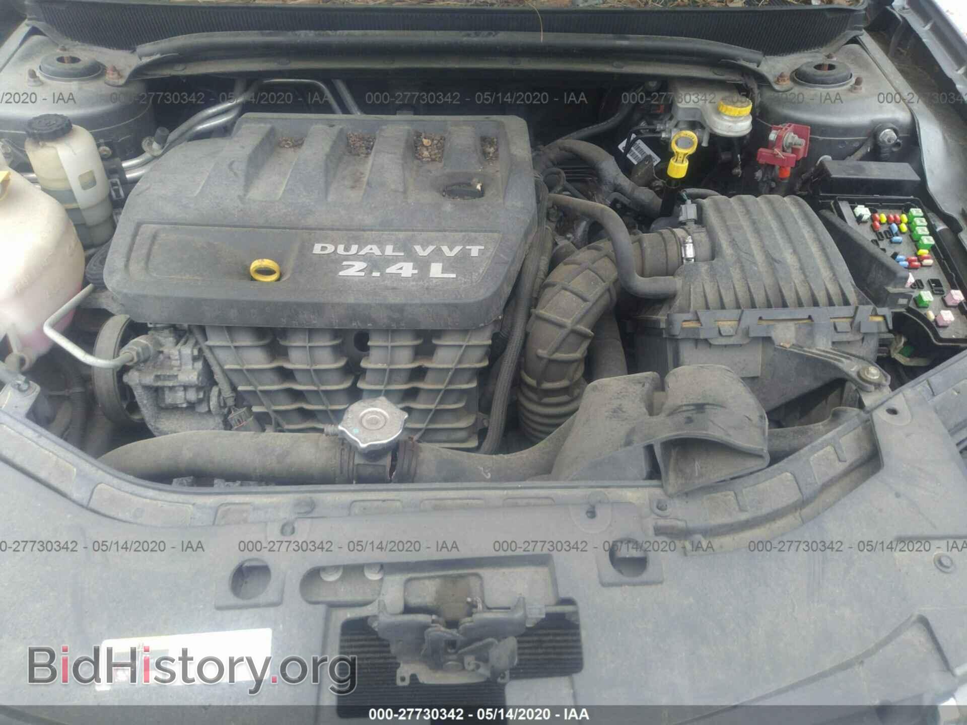 2013 CHRYSLER 200 - VIN: 1C3CCBAB2DN762064 - Фото 10