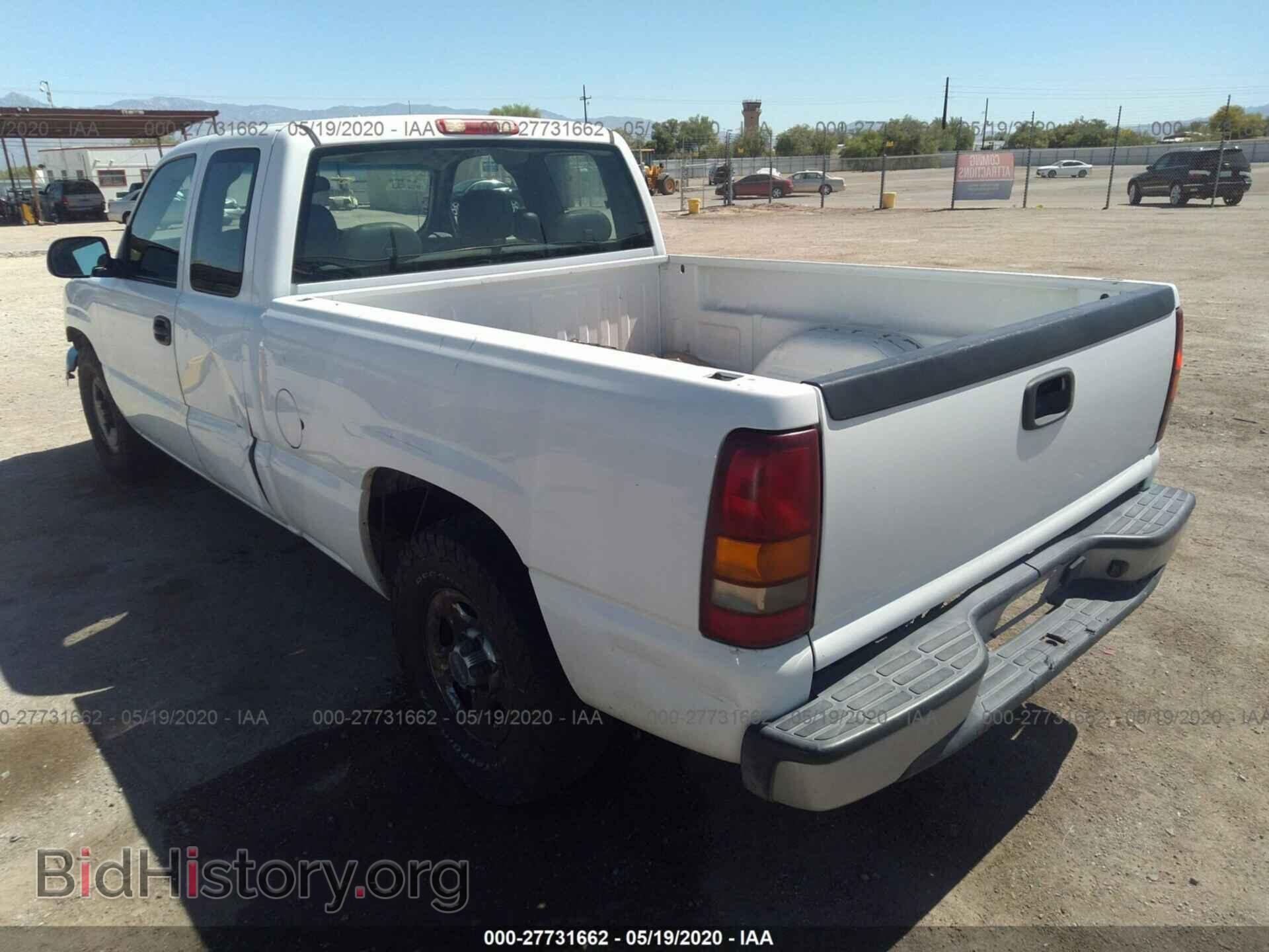 2003 GMC NEW SIERRA - VIN: 2GTEC19VX31335714 - Фото 3
