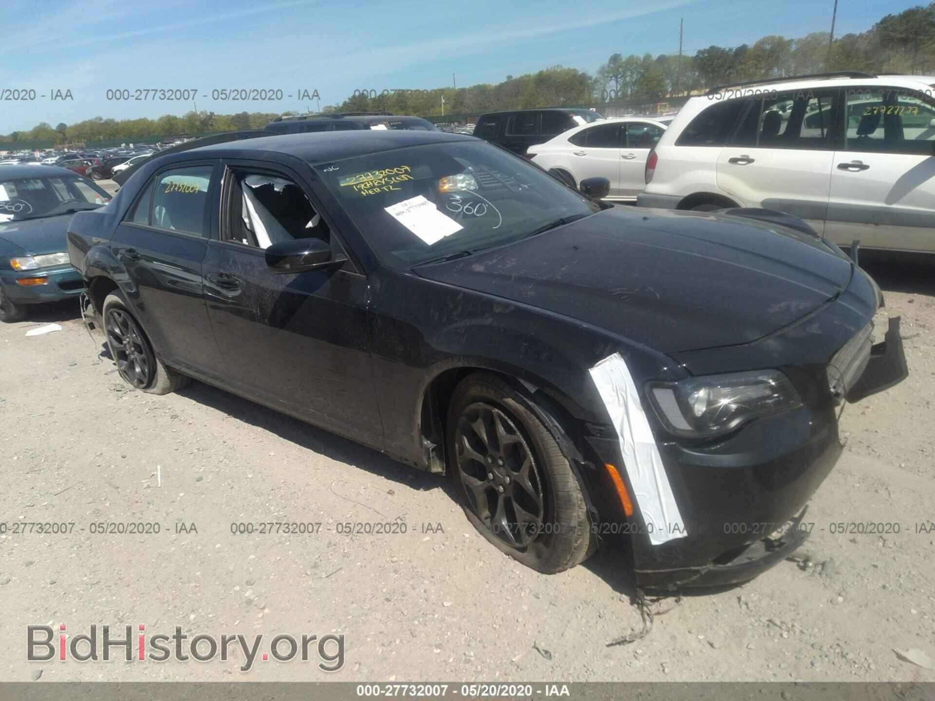 Фотография 2C3CCAGG7KH610820 - CHRYSLER 300 2019