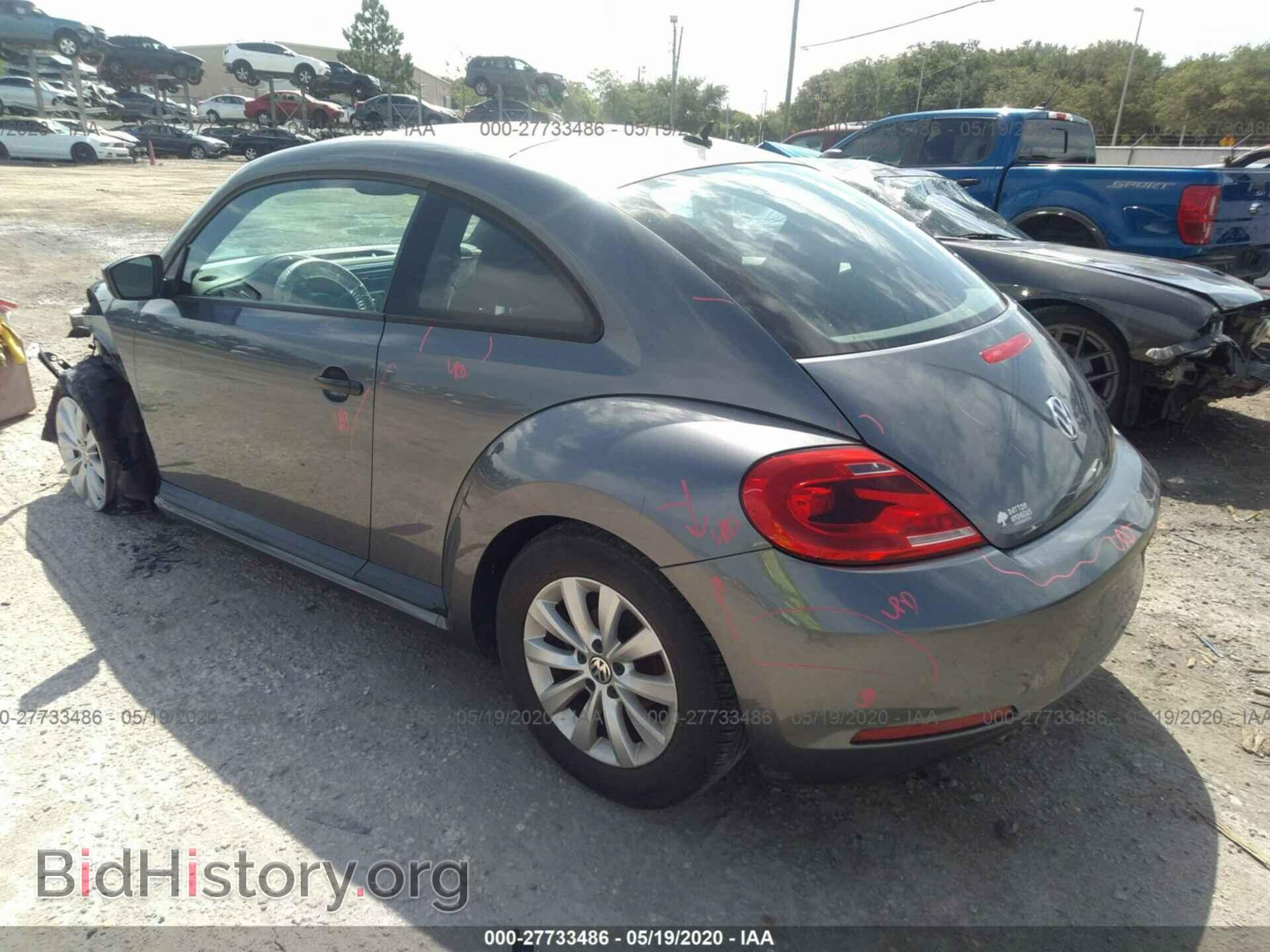 2014 VOLKSWAGEN BEETLE - VIN: 3VWFP7AT6EM627052 - Фото 3