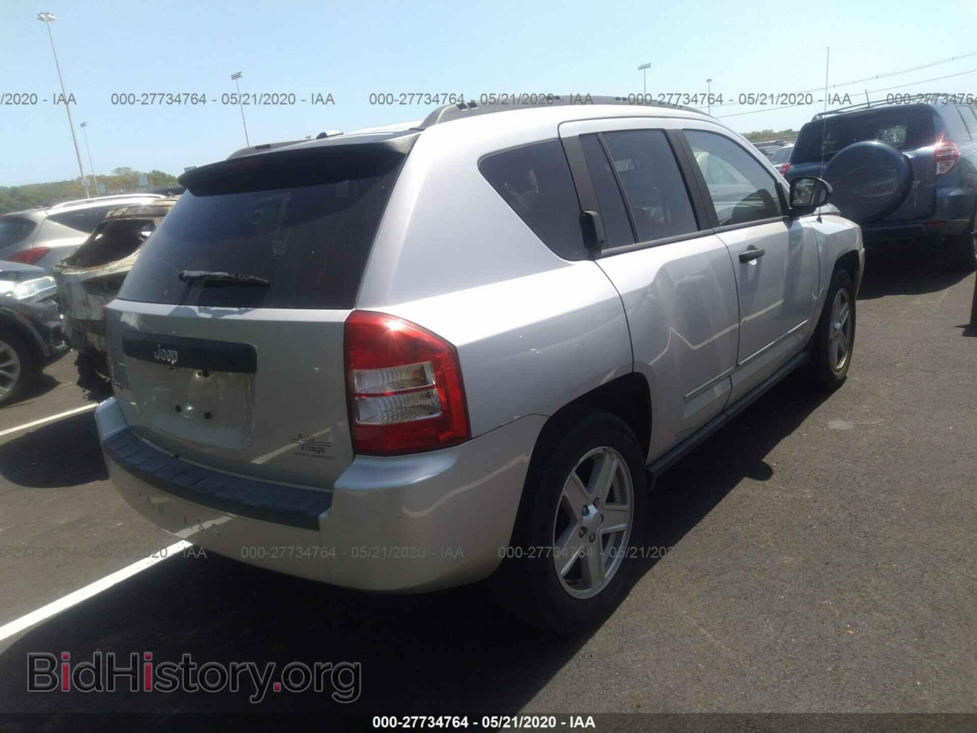 2009 JEEP COMPASS - VIN: 1J8FF47B19D107287 - Фото 4