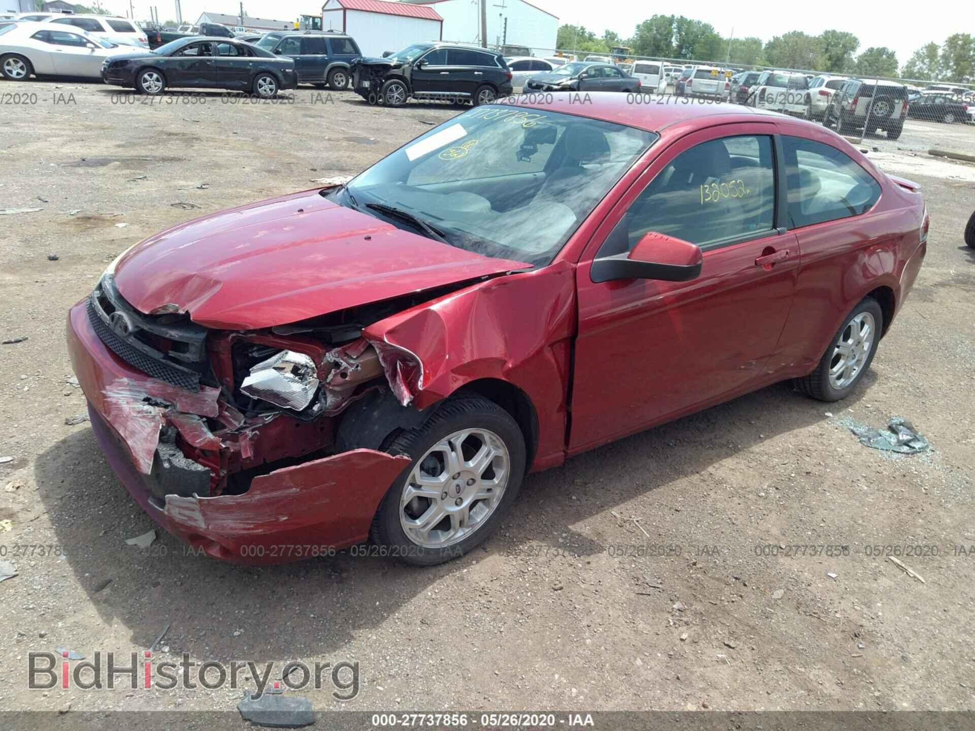 2009 FORD FOCUS - VIN: 1FAHP32N49W155398 - Фото 2