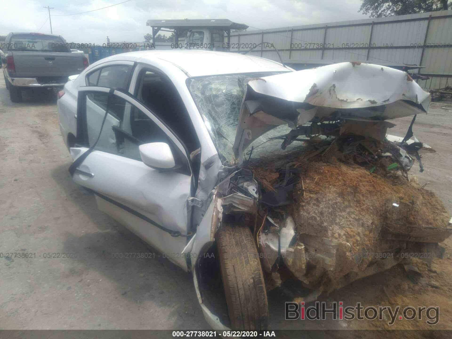 Photo 3N1CN7AP8HK455544 - NISSAN VERSA SEDAN 2017