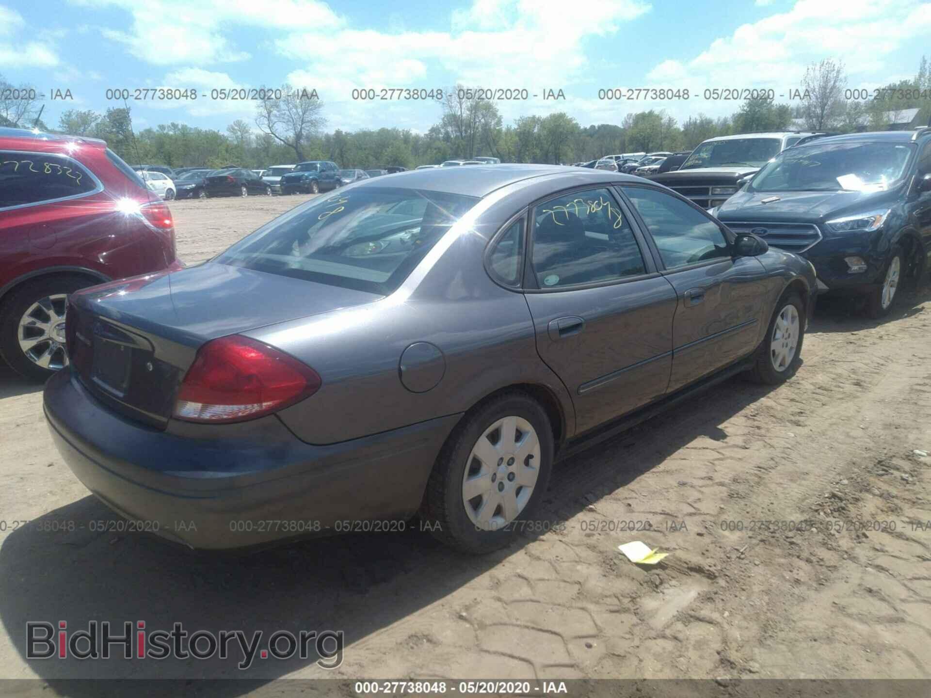 2005 FORD TAURUS - VIN: 1FAFP53275A131787 - Фото 4