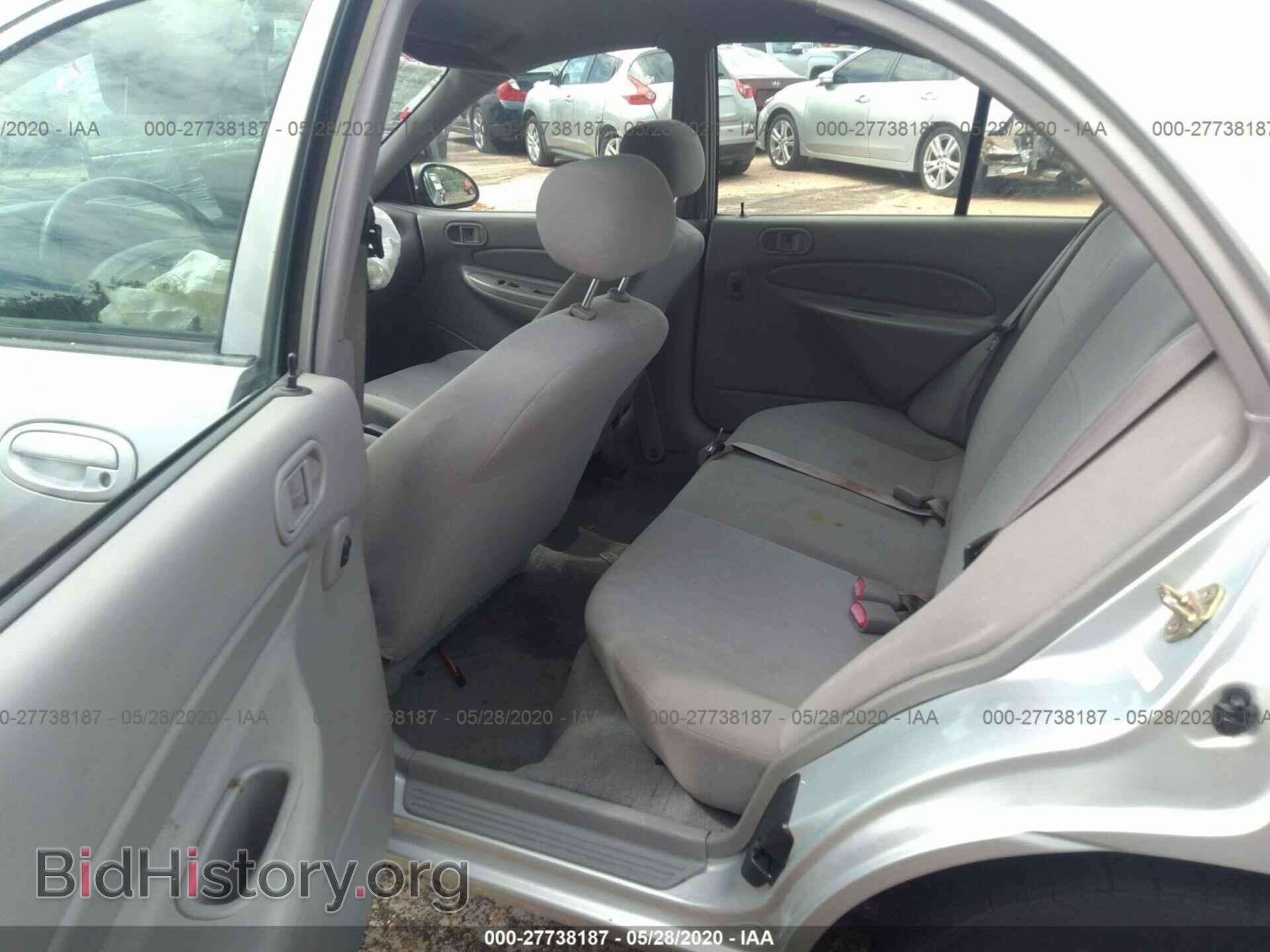 2002 FORD ESCORT - VIN: 3FAFP13P02R161400 - Фото 8