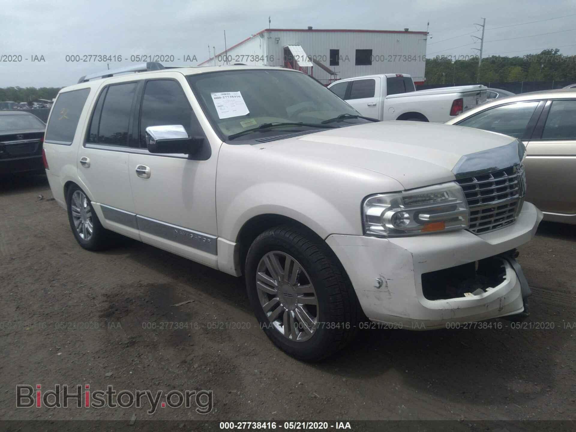 Фотография 5LMFU28558LJ11348 - LINCOLN NAVIGATOR 2008