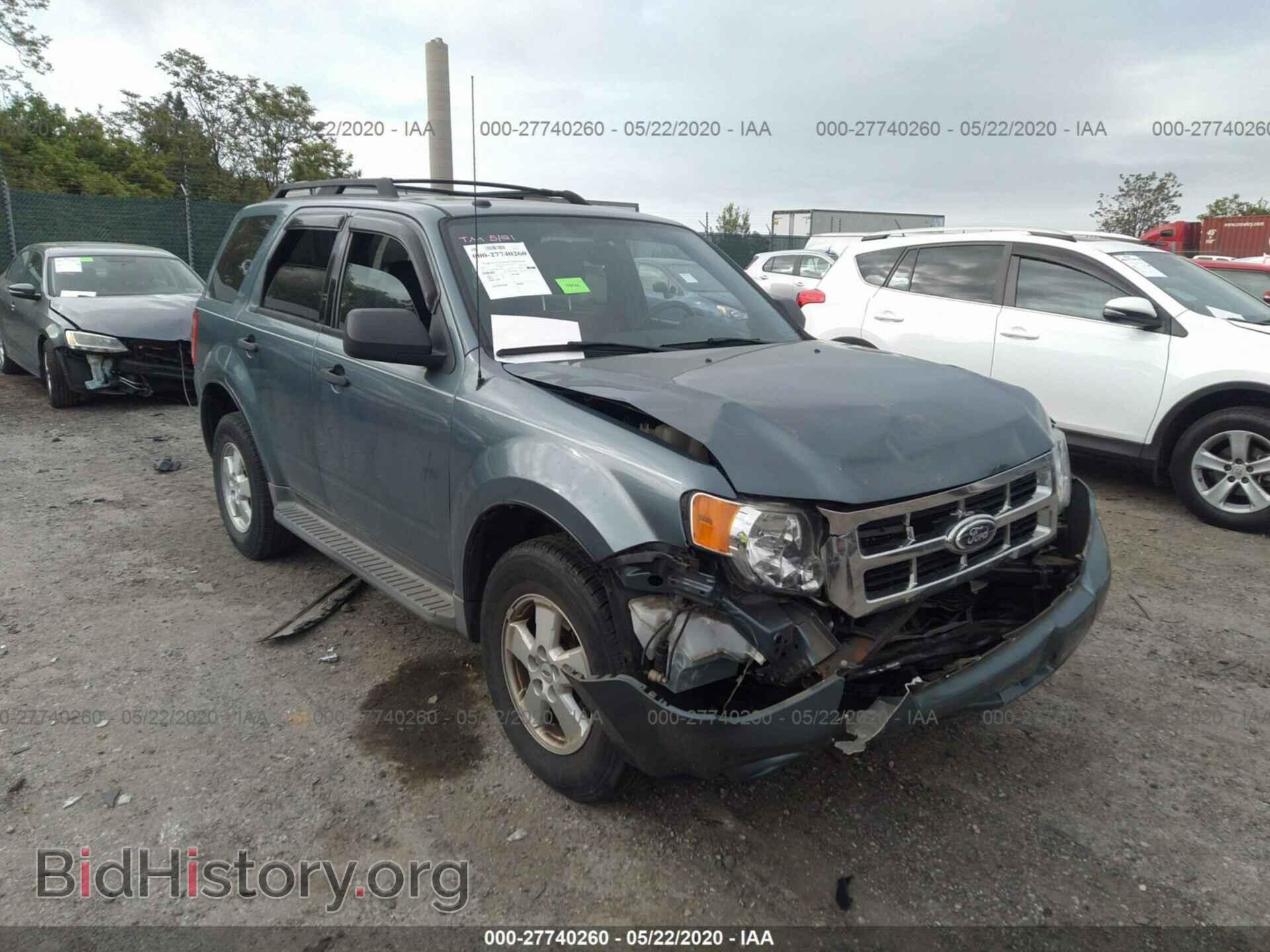 Фотография 1FMCU0D73BKA03406 - FORD ESCAPE 2011