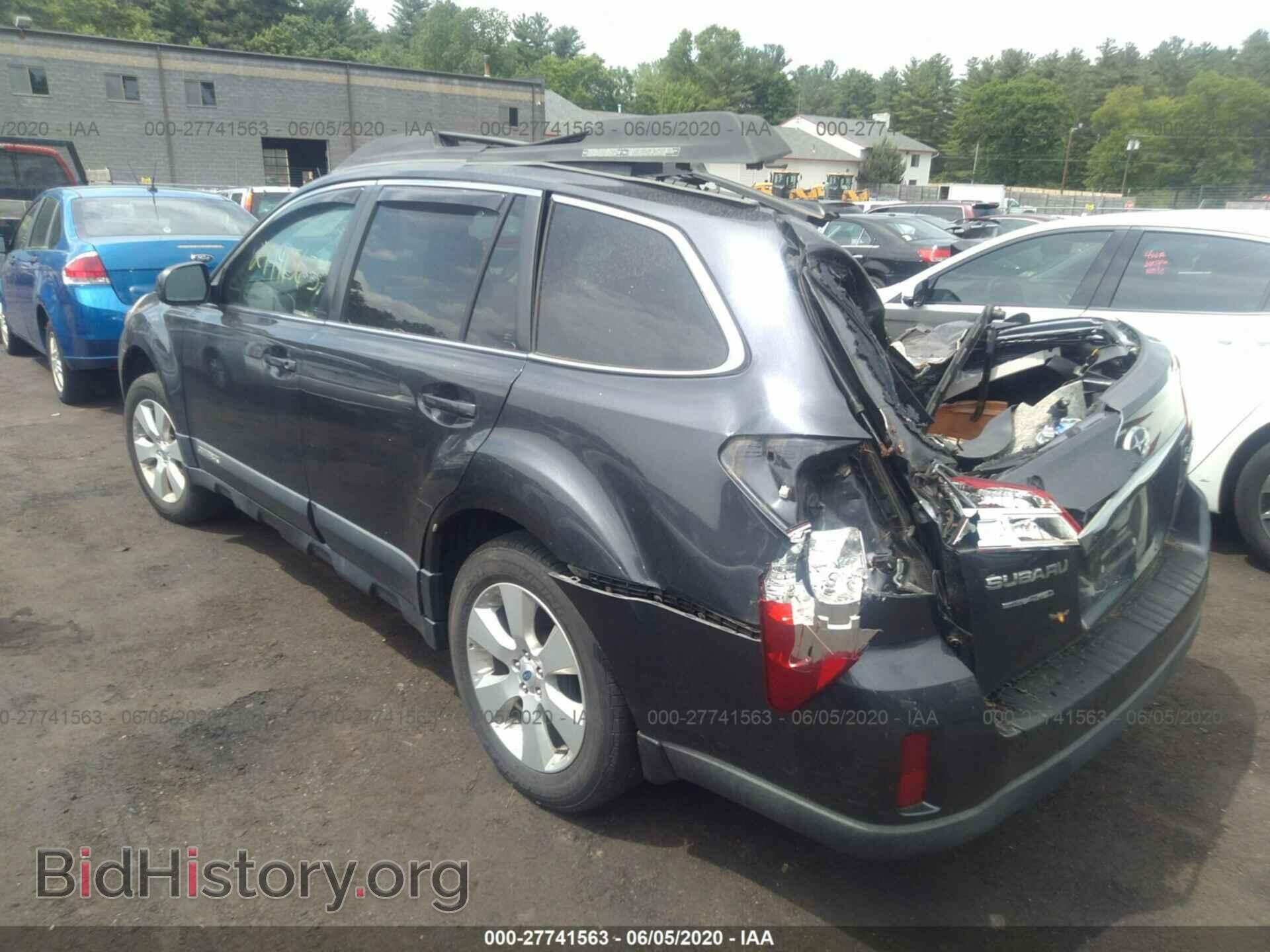 2011 SUBARU OUTBACK - VIN: 4S4BRBKC1B3435110 - Фото 3