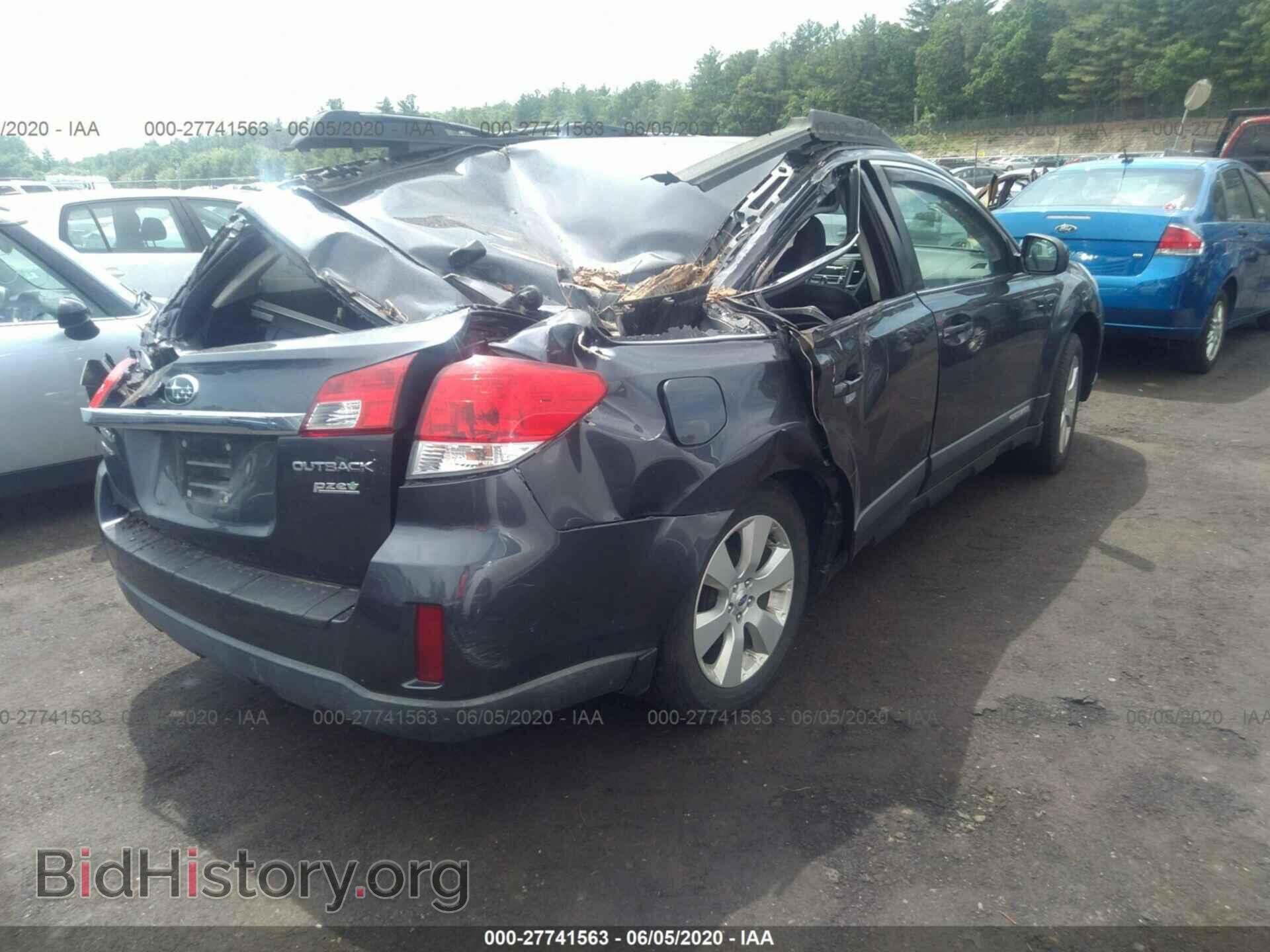 2011 SUBARU OUTBACK - VIN: 4S4BRBKC1B3435110 - Фото 4