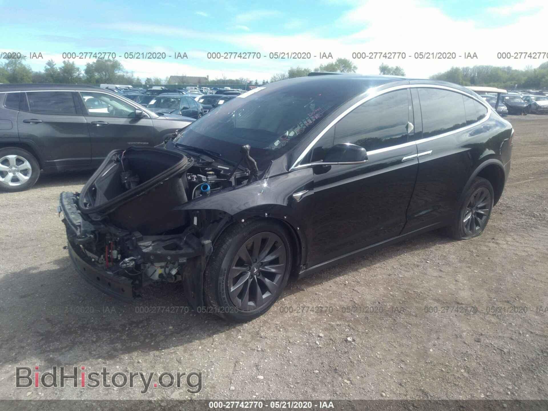 2017 TESLA MODEL X - VIN: 5YJXCBE26HF051706 - Photo 2