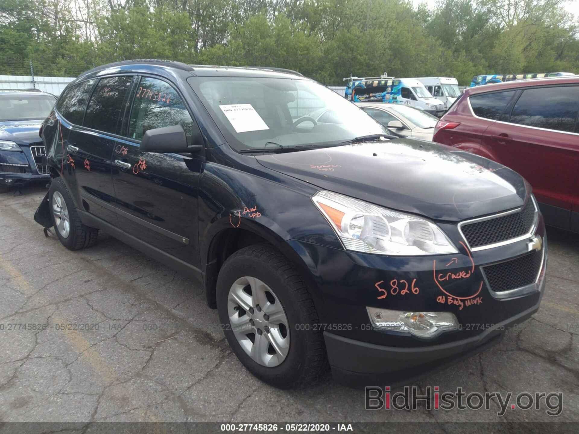 Photo 1GNLREED8AS132433 - CHEVROLET TRAVERSE 2010