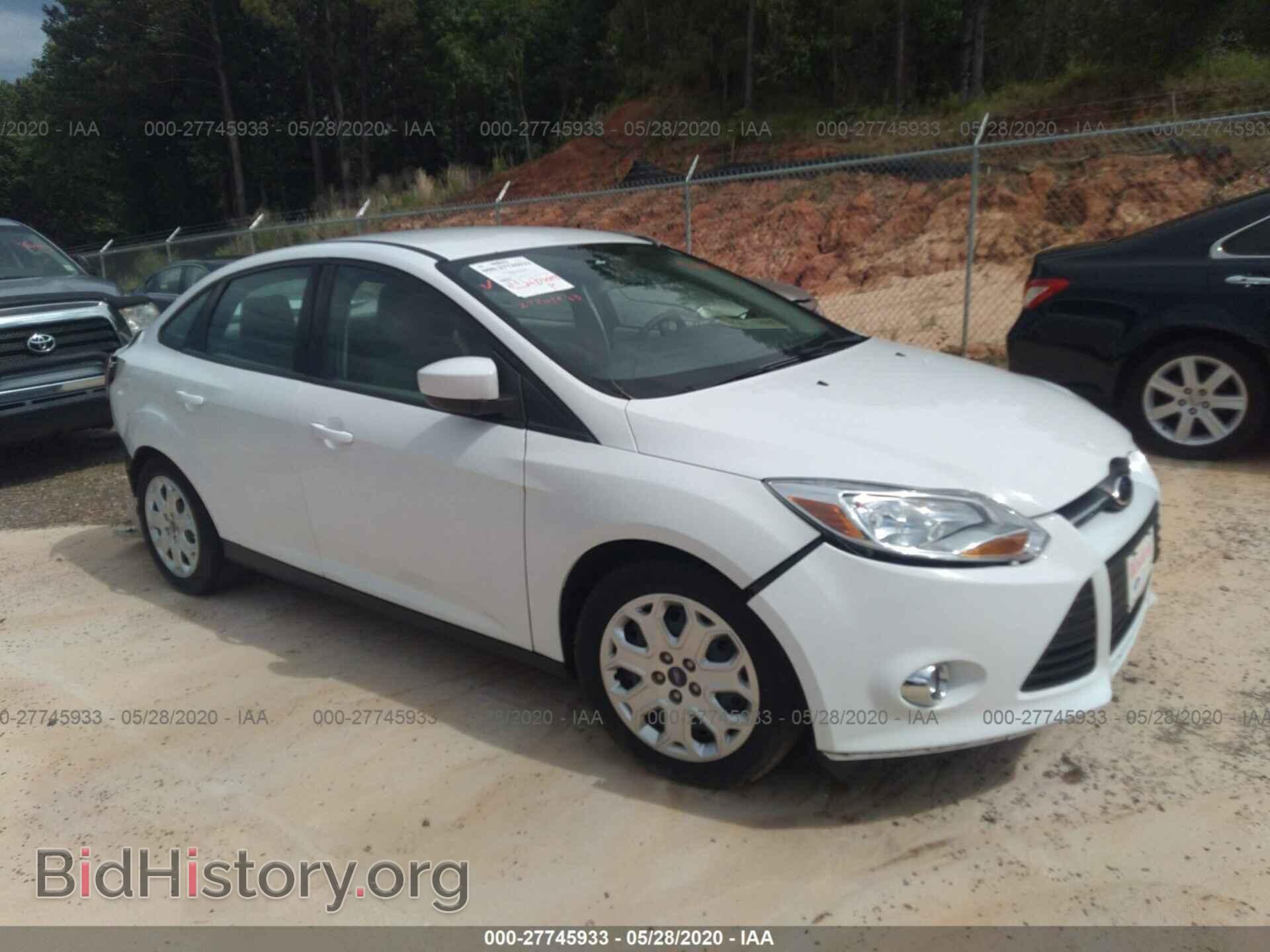 Photo 1FAHP3F24CL420166 - FORD FOCUS 2012