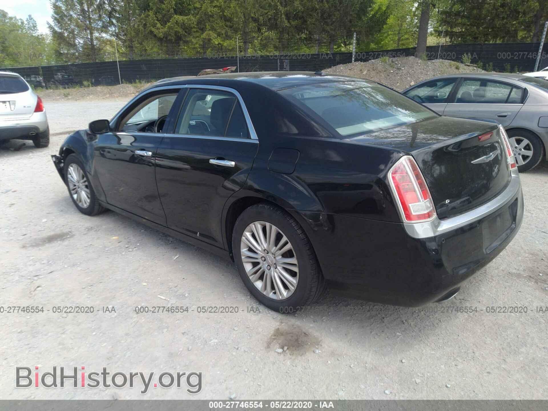 2012 CHRYSLER 300 - VIN: 2C3CCAST3CH246241 - Фото 3