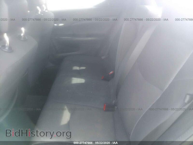 2011 Dodge AVENGER (VIN 1B3BD4FB2BN575401) — photo 8 of 11