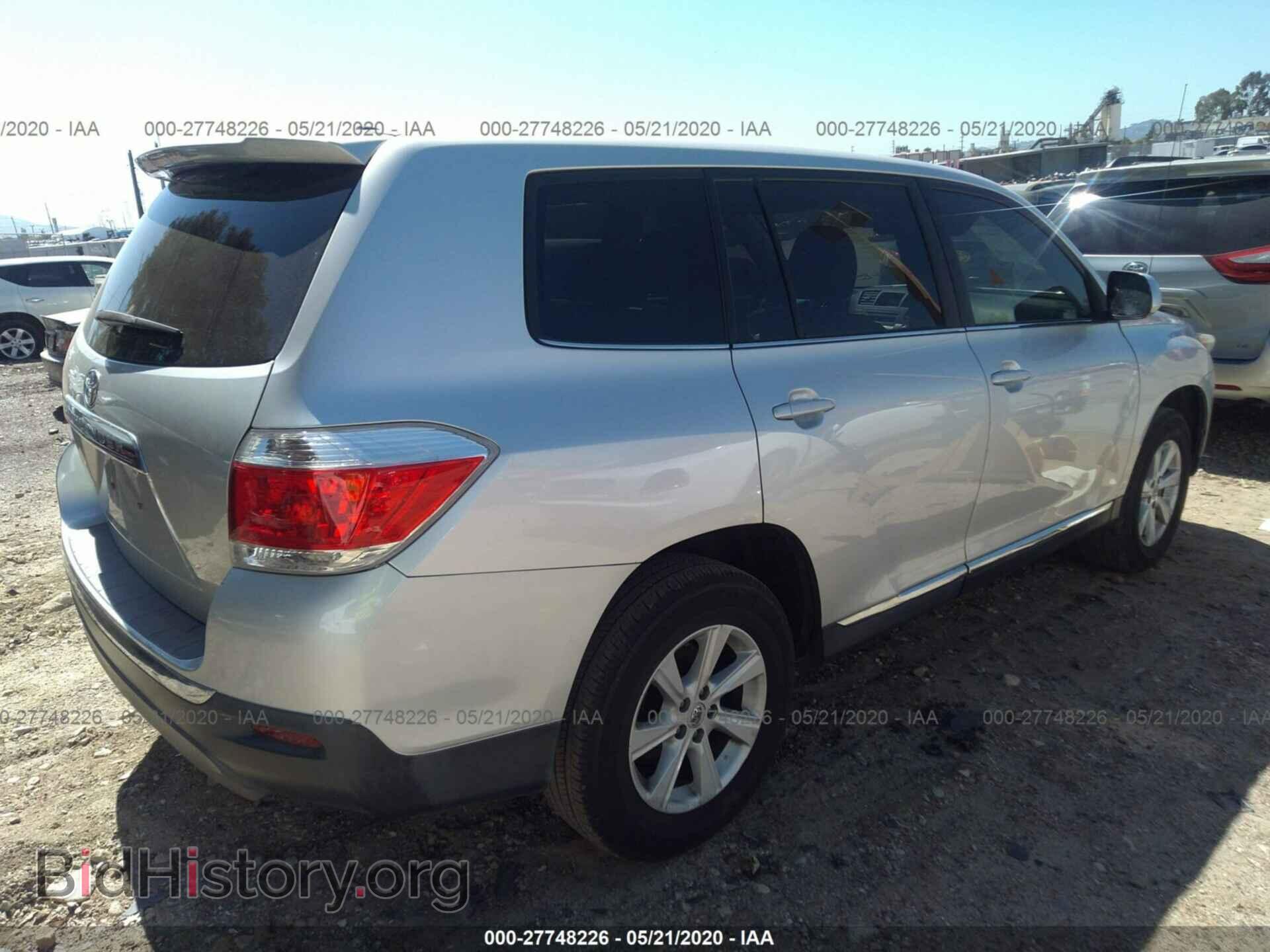 2012 TOYOTA HIGHLANDER - VIN: 5TDZA3EH7CS026262 - Фото 4