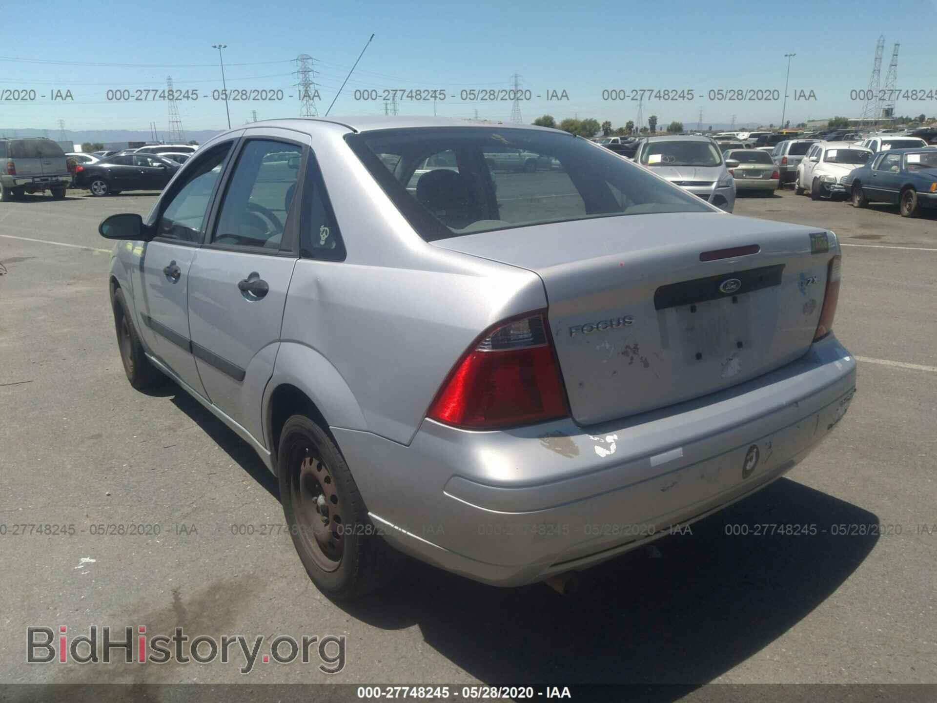 2005 FORD FOCUS - VIN: 1FAFP34N15W125127 - Фото 3