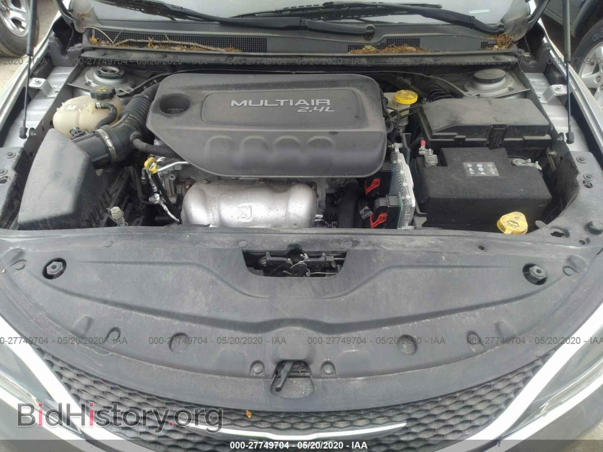 2015 CHRYSLER 200 - VIN: 1C3CCCABXFN670029 - Photo 10