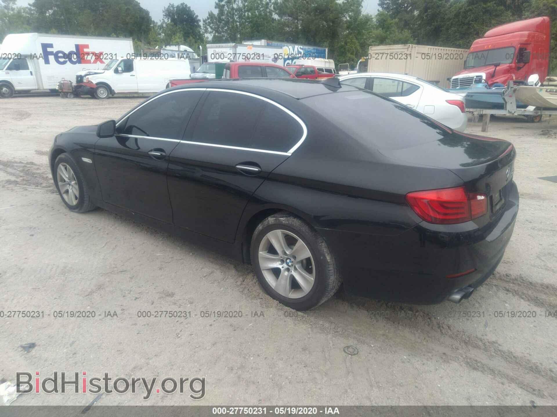 2012 BMW 528 - VIN: WBAXG5C50CDW66171 - Фото 3