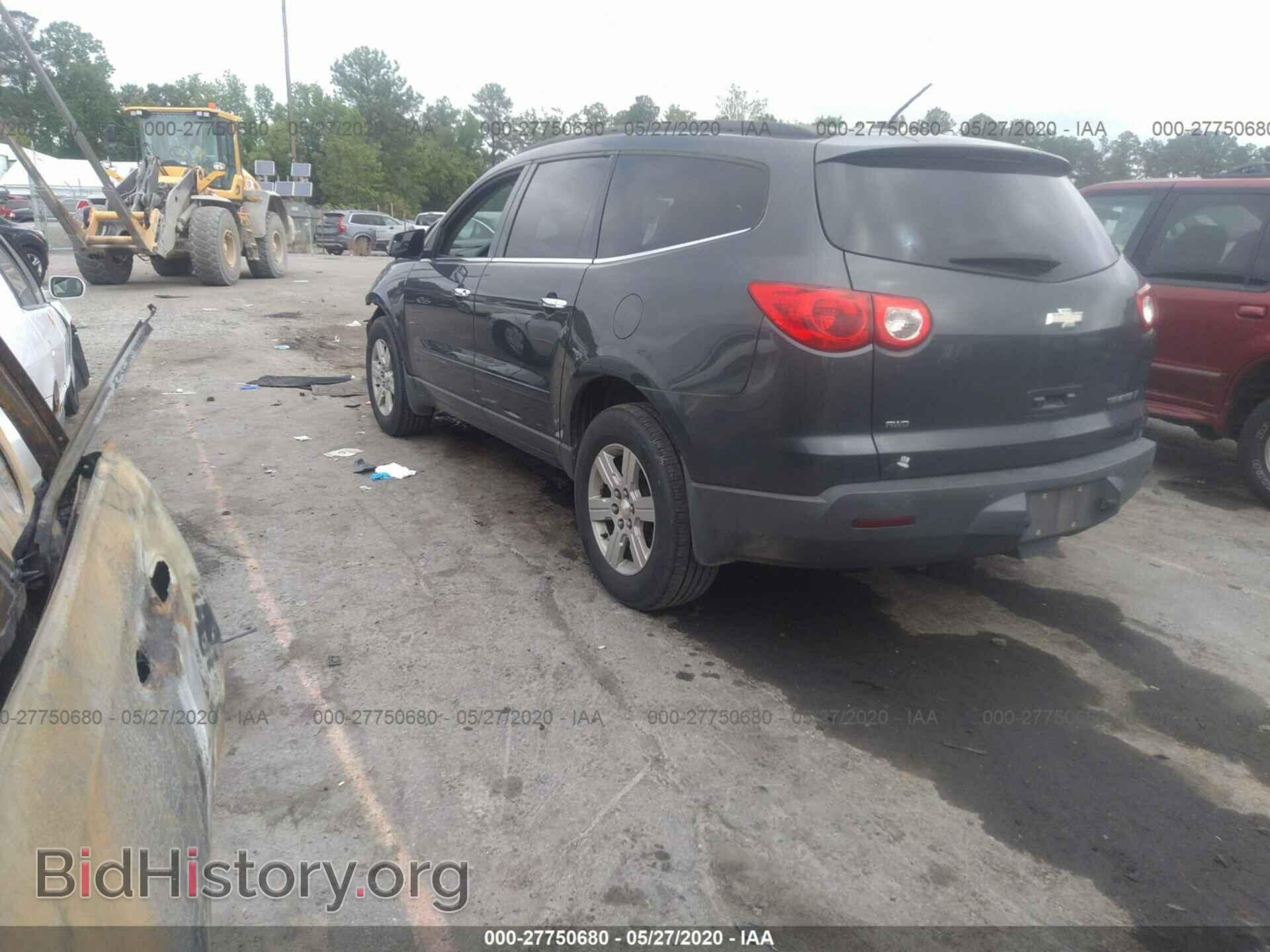 2011 CHEVROLET TRAVERSE - VIN: 1GNKVGED2BJ149111 - Фото 3