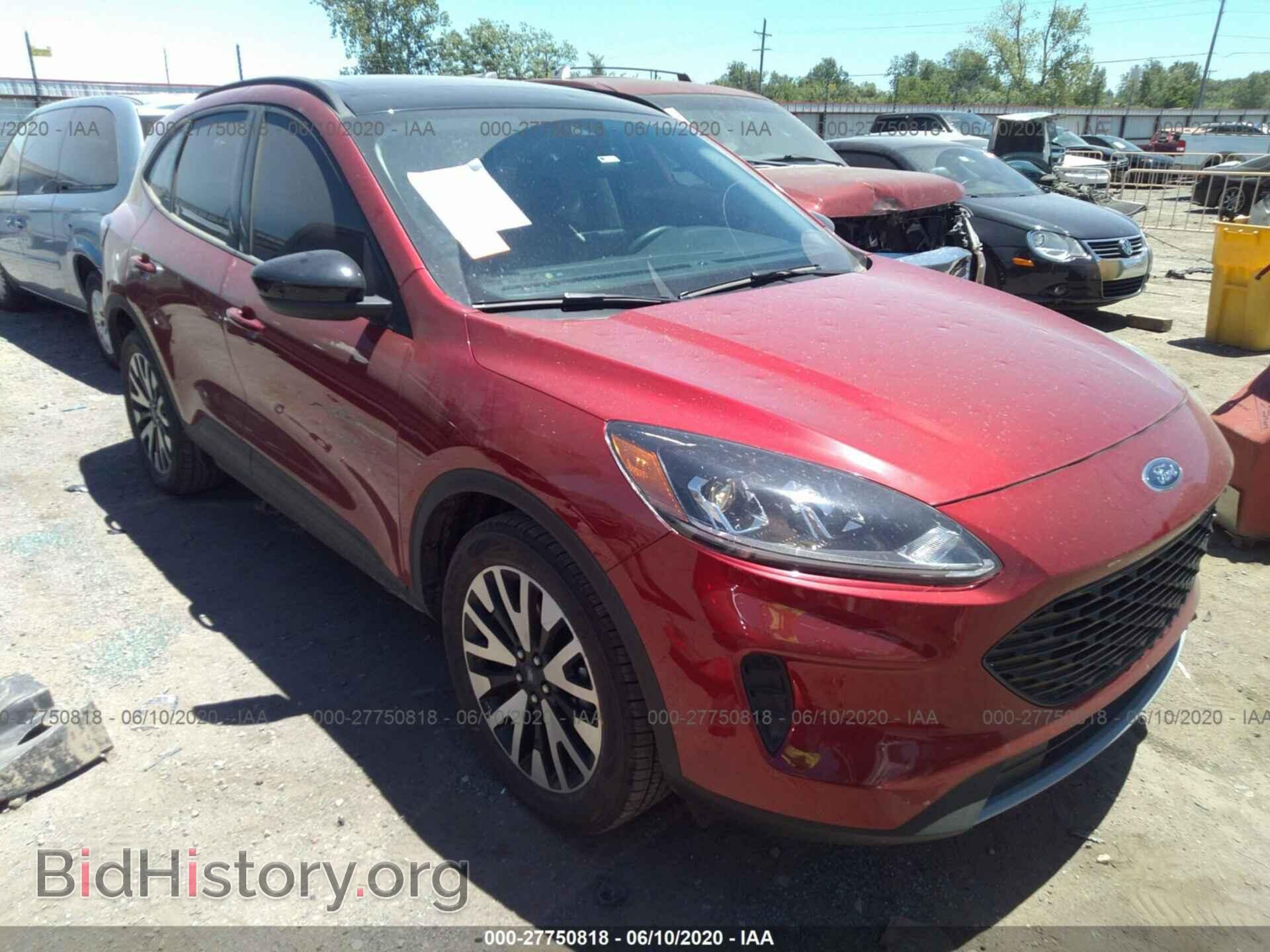 Photo 1FMCU9BZXLUA63536 - FORD ESCAPE 2020