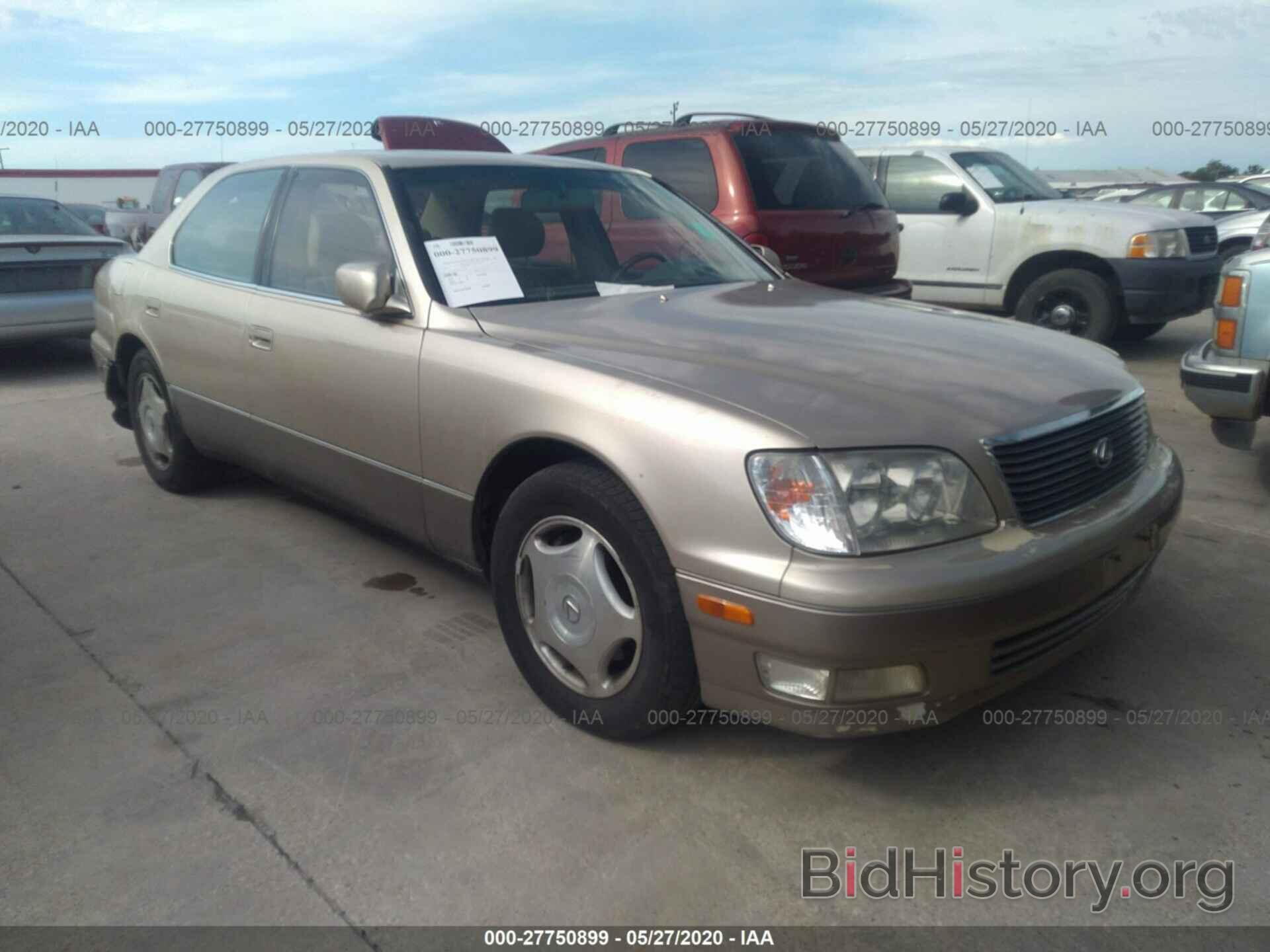 Photo JT8BH28F5X0150085 - LEXUS LS 1999