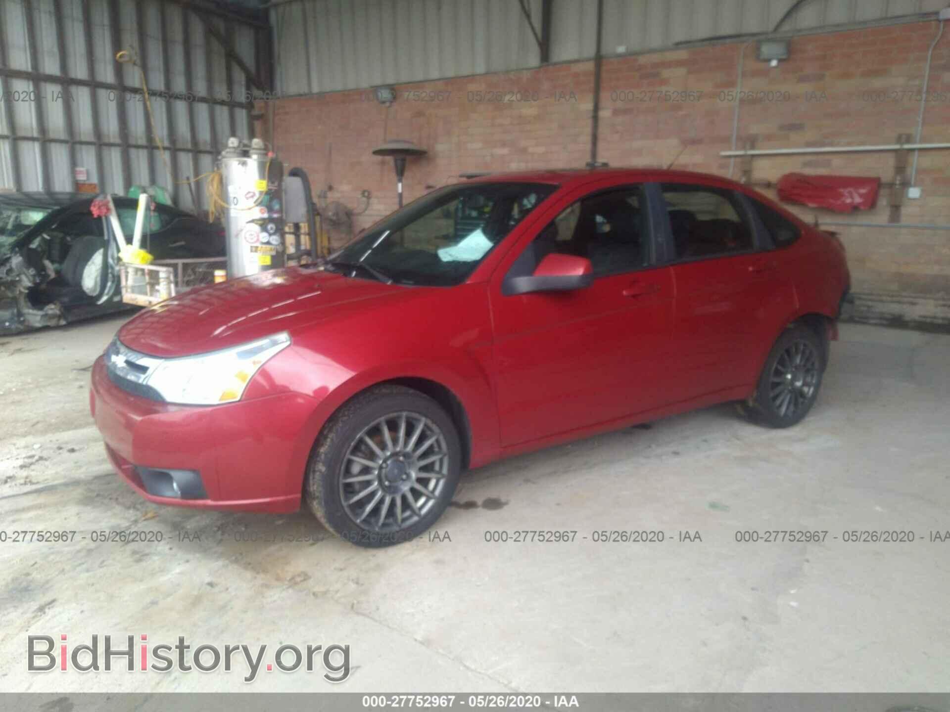 2009 FORD FOCUS - VIN: 1FAHP36N49W247556 - Фото 2