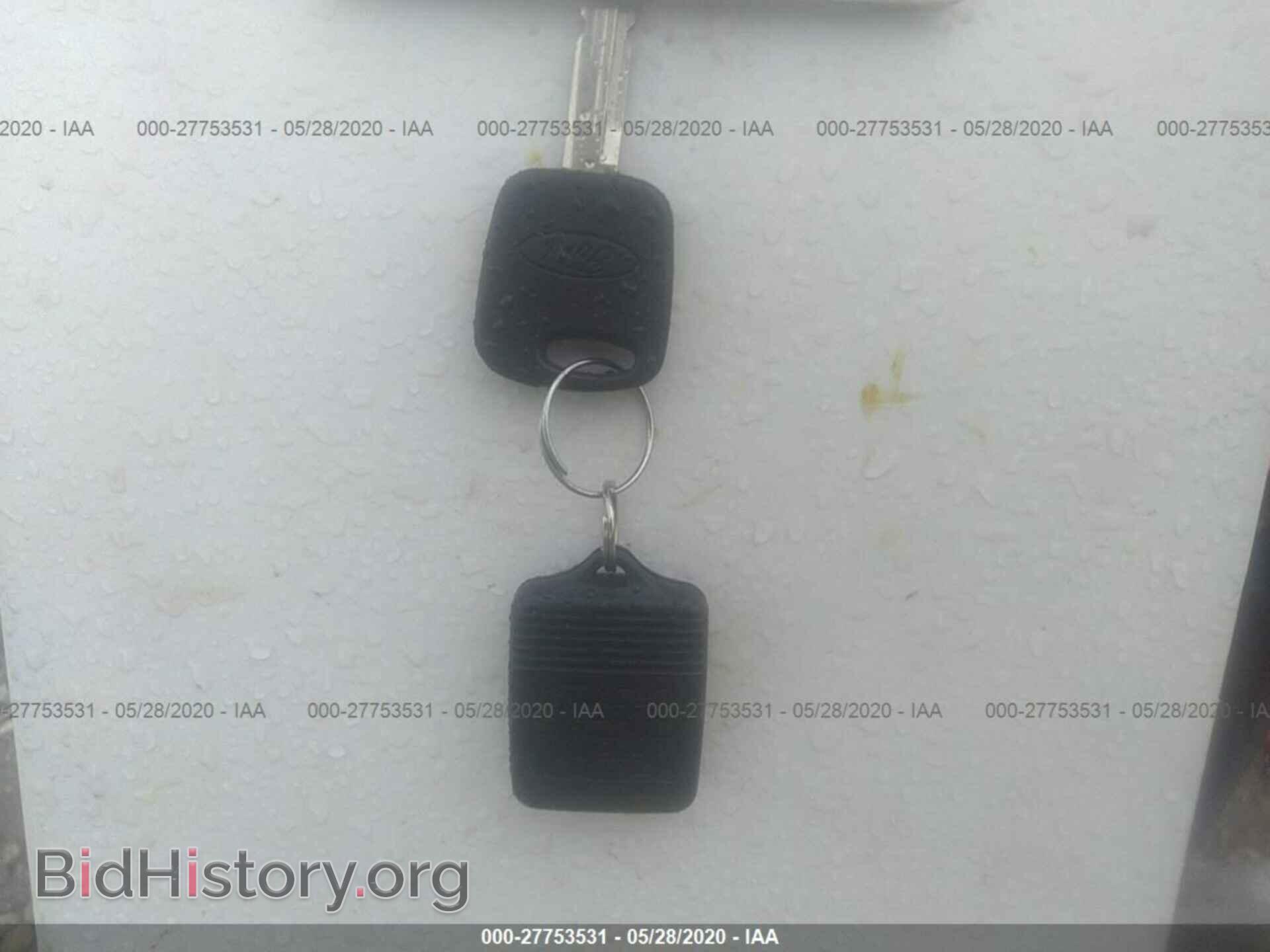 2005 FORD FOCUS - VIN: 1FAFP38Z65W273321 - Фото 11