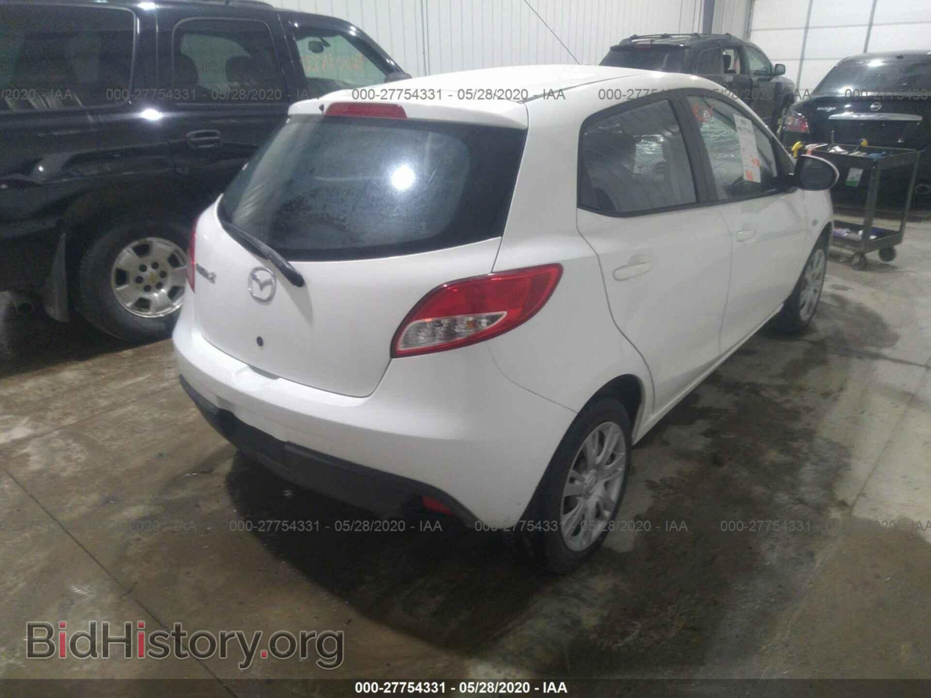 2014 MAZDA MAZDA2 - VIN: JM1DE1KY5E0171698 - Фото 4