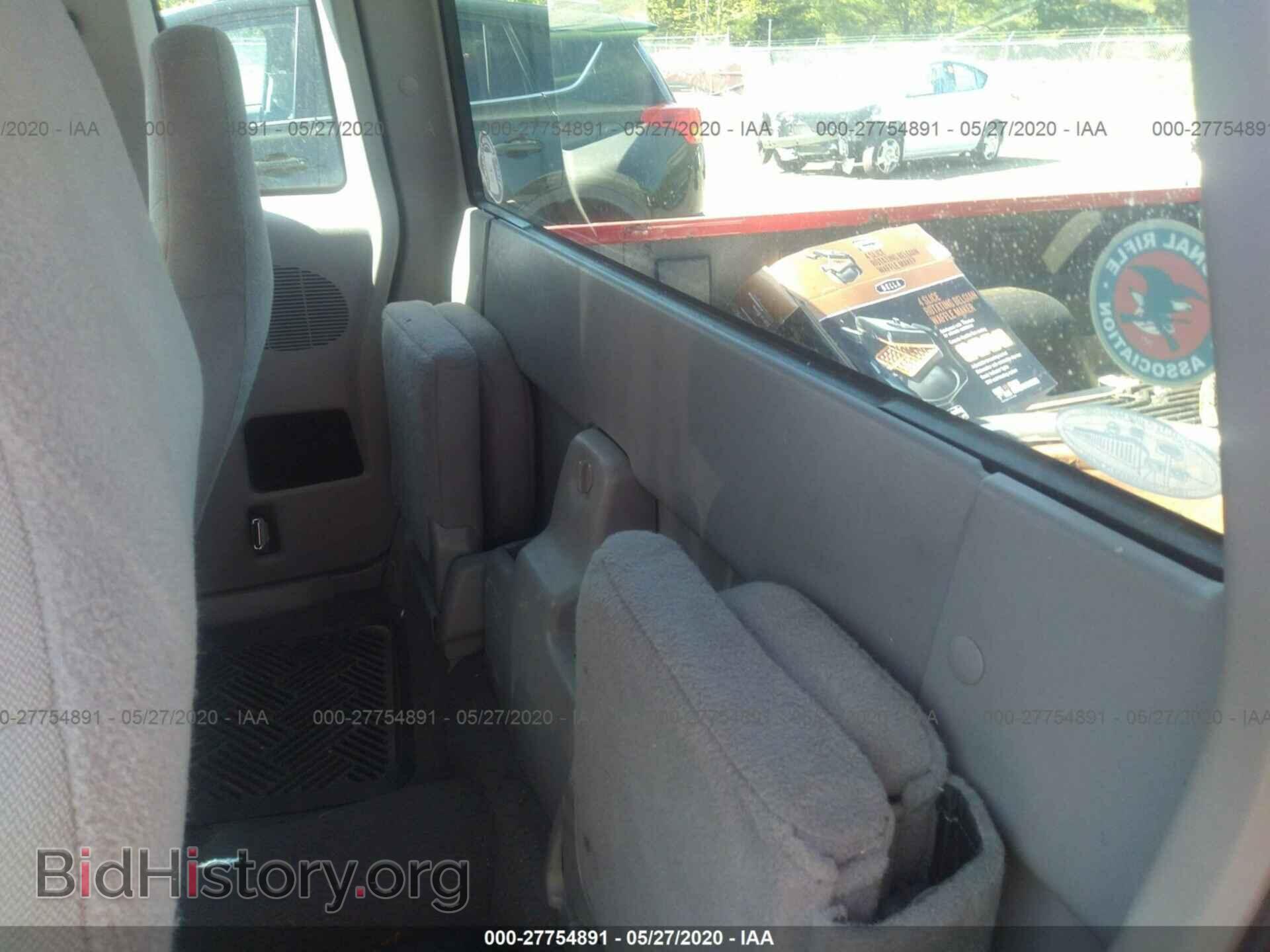 2000 FORD RANGER - VIN: 1FTYR14V3YPB18552 - Фото 8
