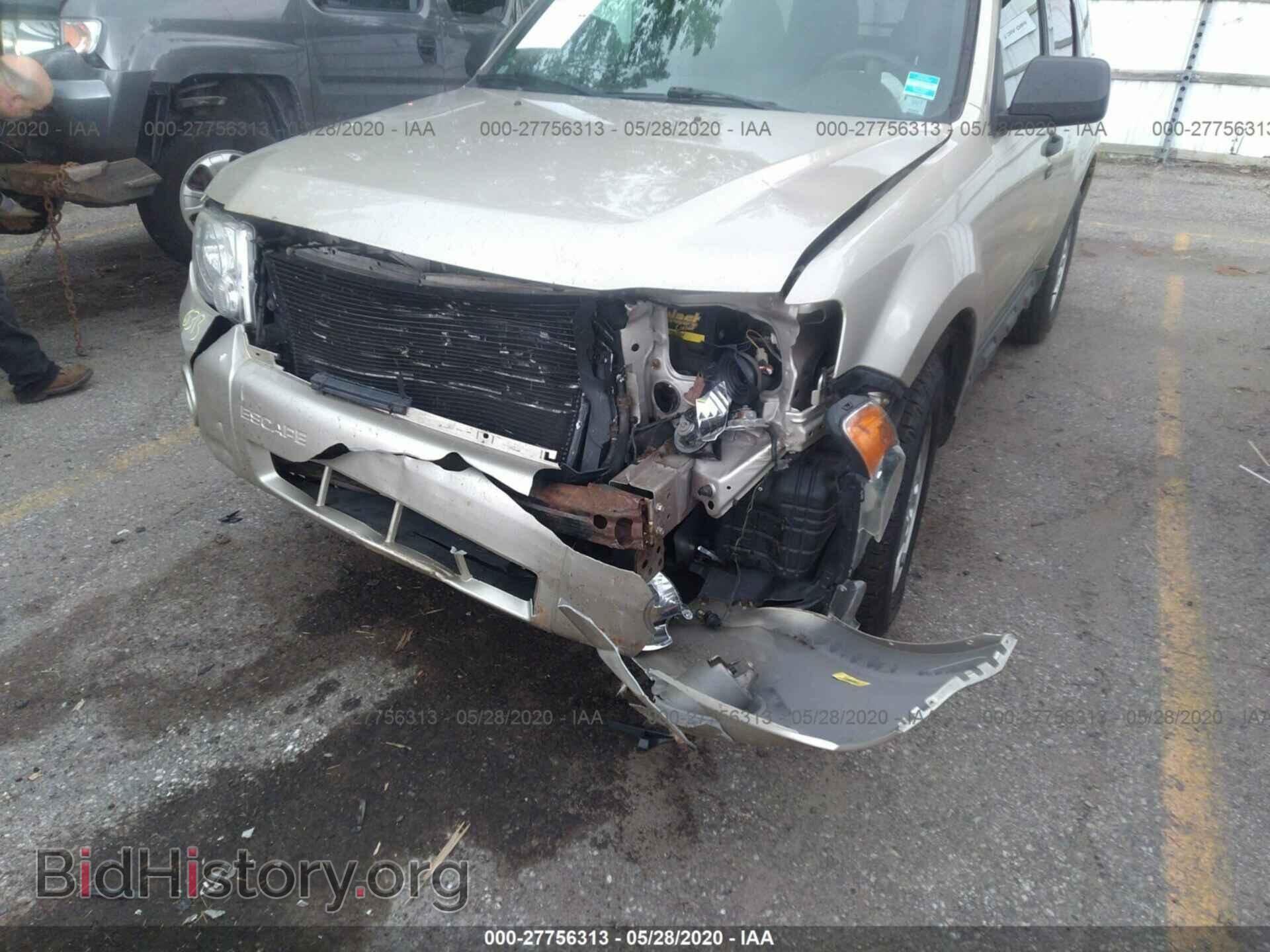 2011 FORD ESCAPE - VIN: 1FMCU0D73BKA40102 - Фото 6