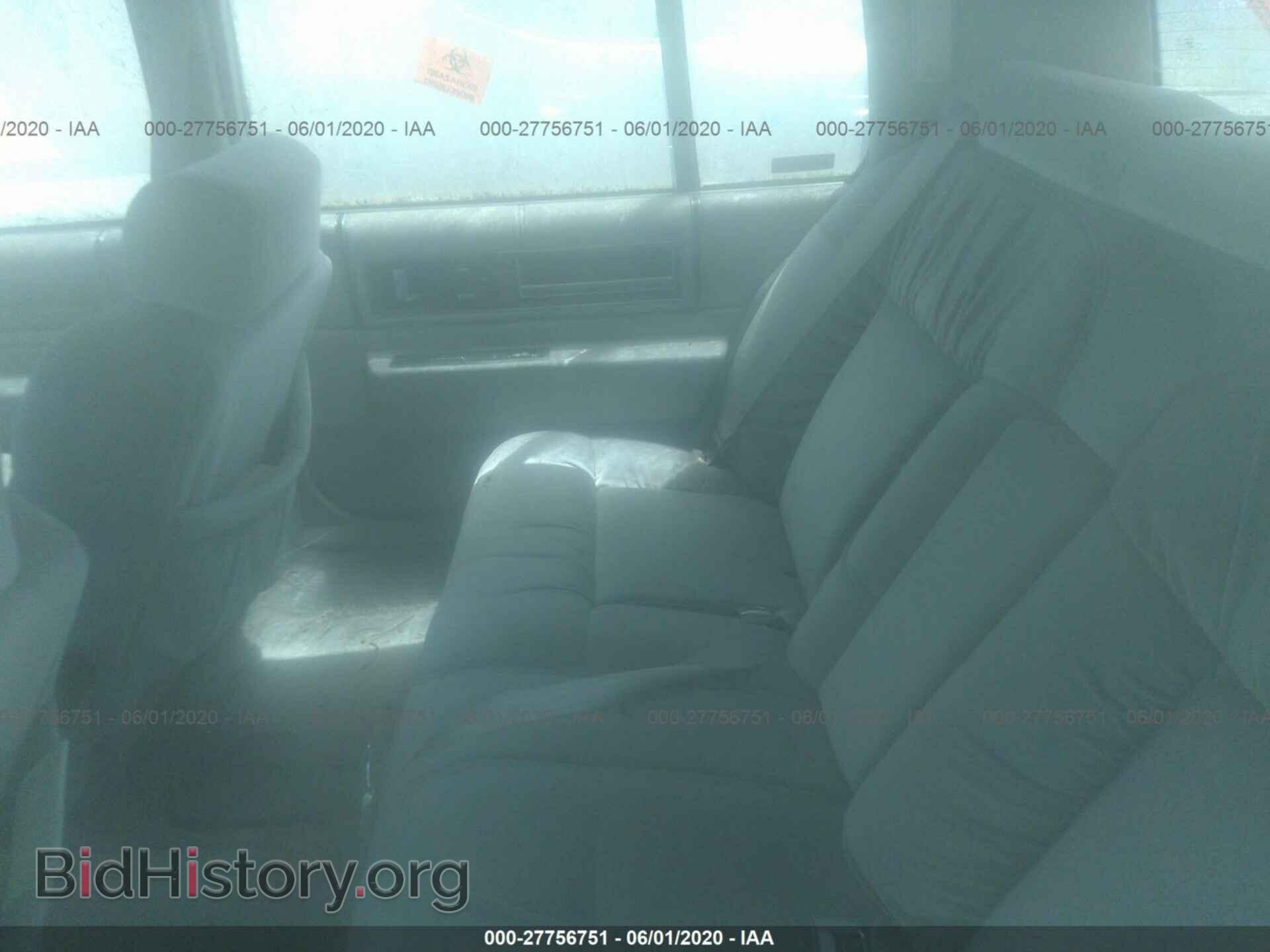 1993 CADILLAC DEVILLE - VIN: 1G6CD53B0P4329072 - Photo 8