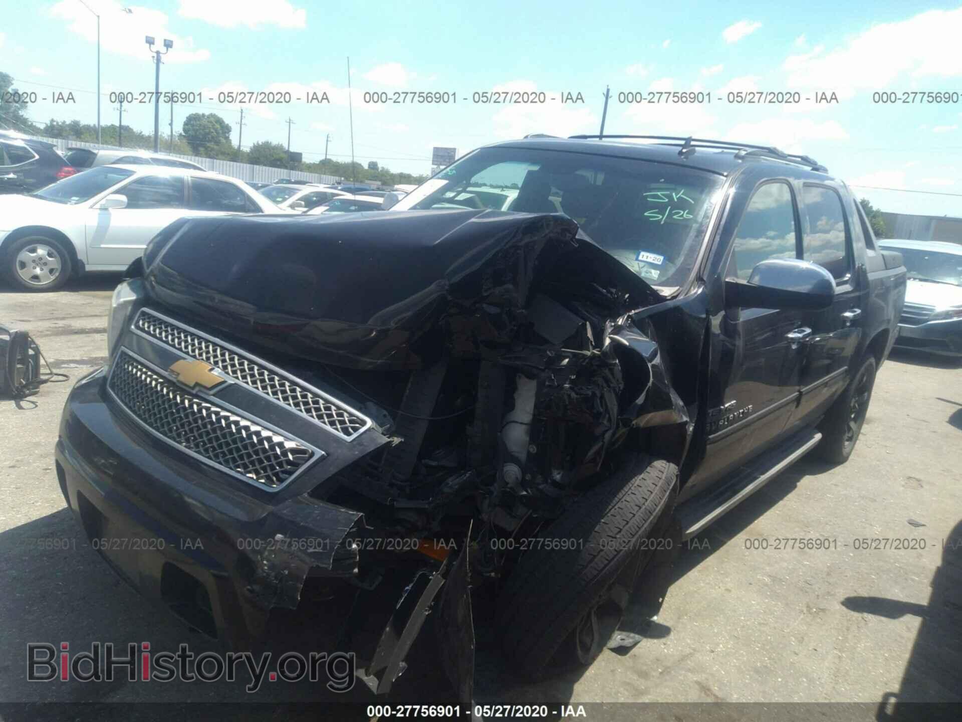 2011 CHEVROLET AVALANCHE - VIN: 3GNMCFE09BG355565 - Фото 2