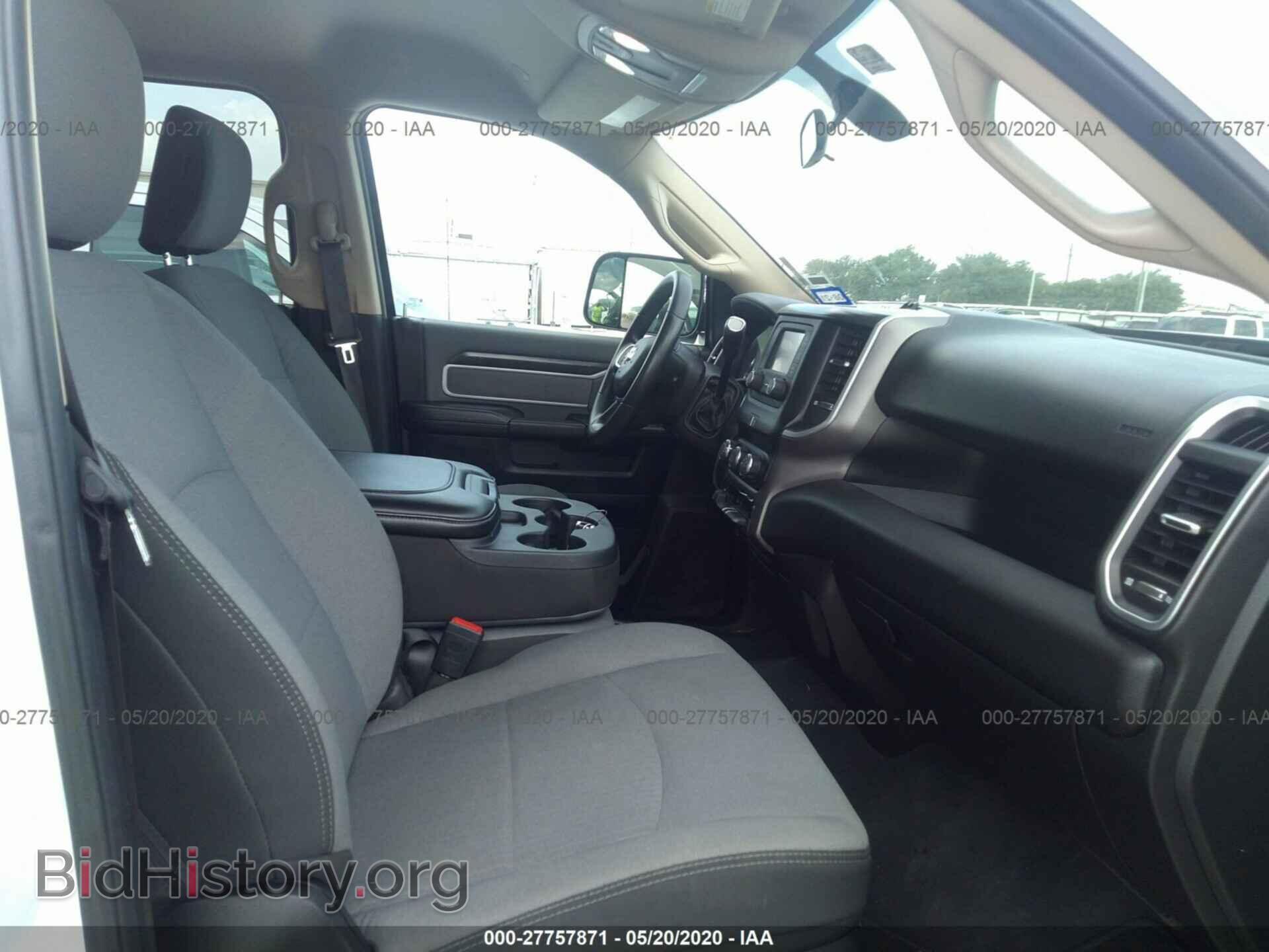 2019 RAM 2500 - VIN: 3C6UR5DL7KG631987 - Photo 5