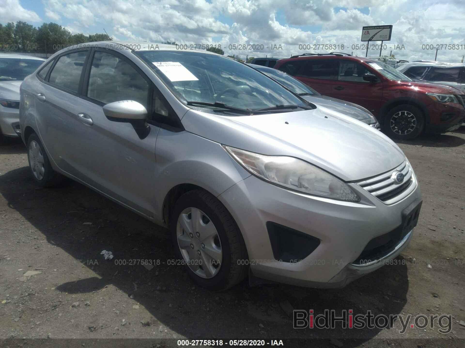 Photo 3FADP4AJ6BM229042 - FORD FIESTA 2011