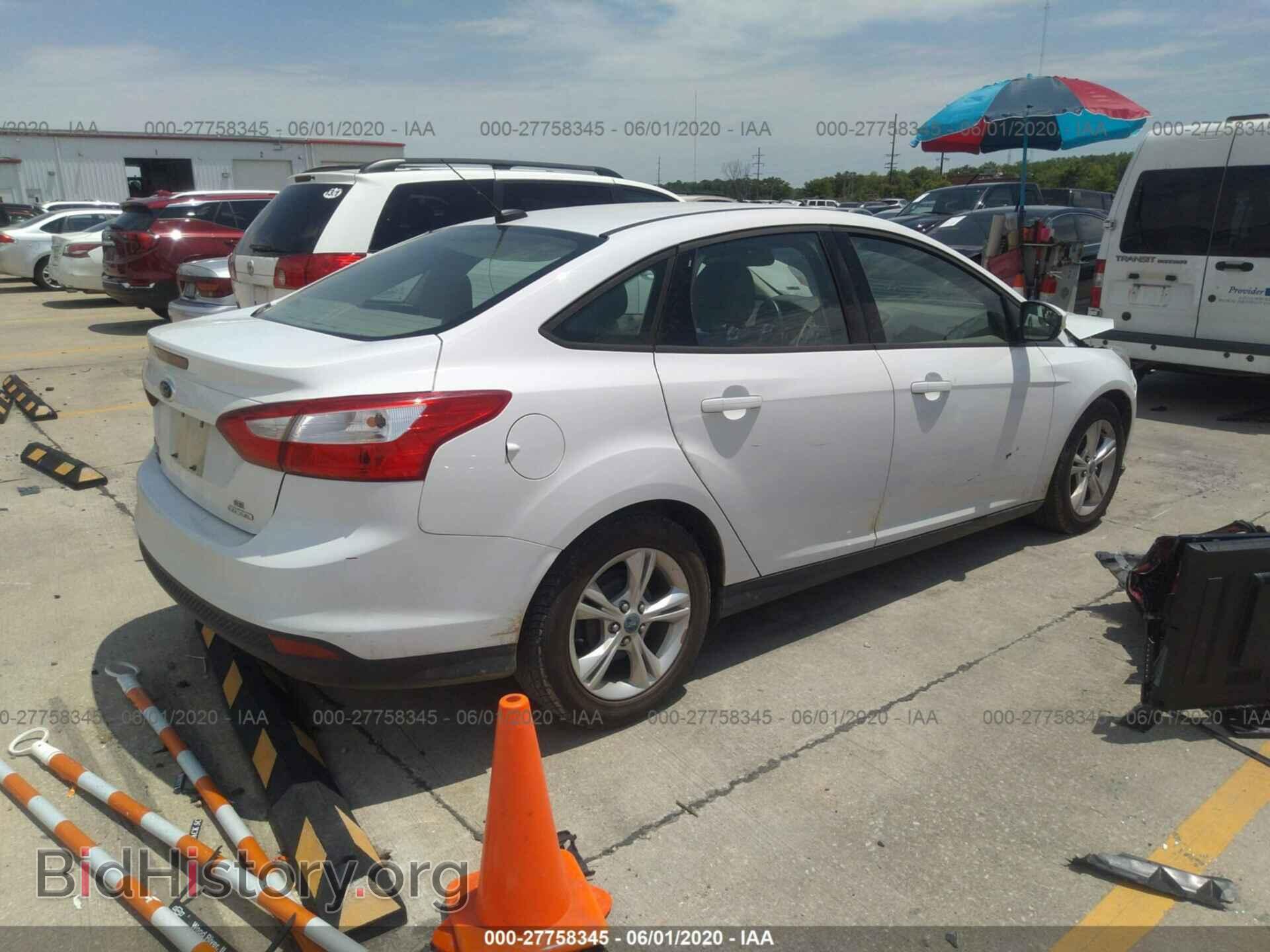 2013 Ford Focus - VIN: 1FADP3F28DL207589 - Photo 4