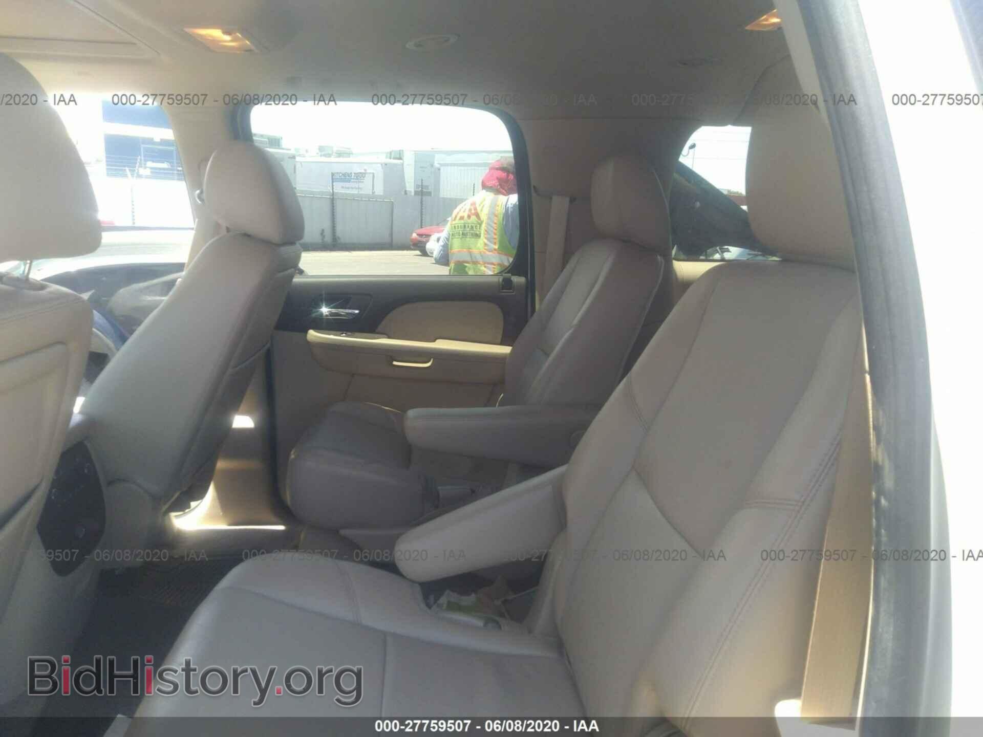 2012 GMC YUKON XL - VIN: 1GKS2MEF7CR201437 - Фото 8
