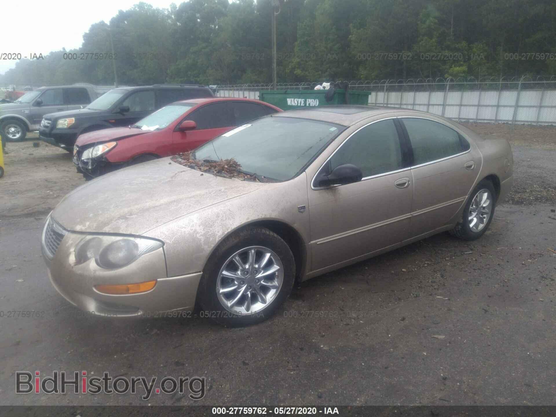 2003 CHRYSLER 300M - VIN: 2C3AE66G03H509085 - Photo 2