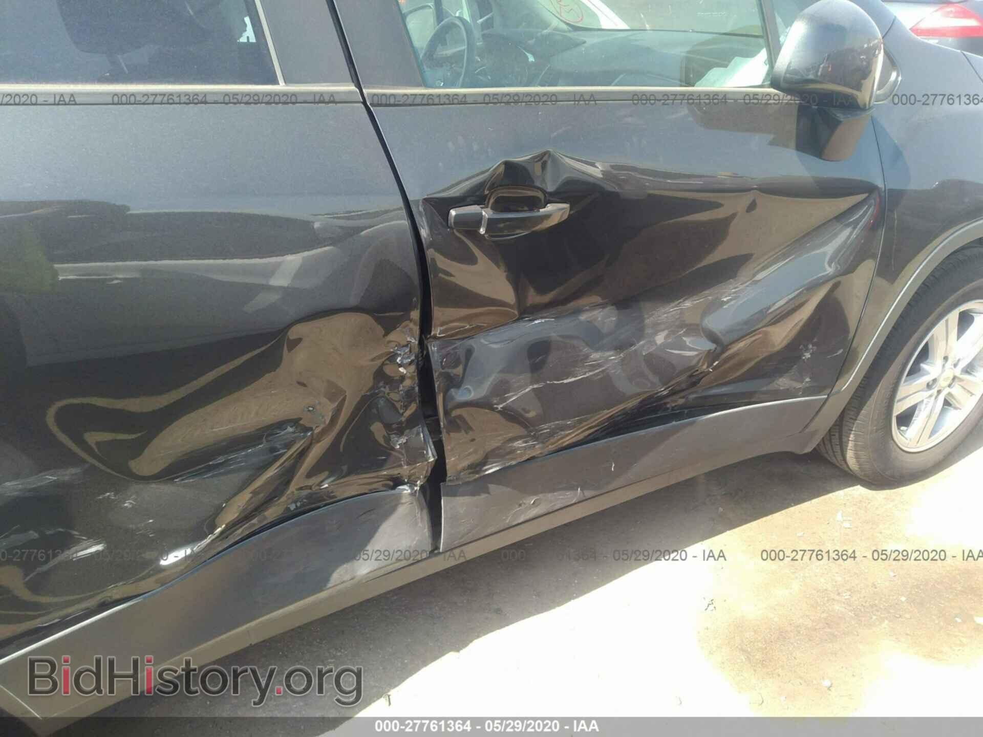 2019 CHEVROLET TRAX - VIN: 3GNCJKSB5KL223233 - Фото 6